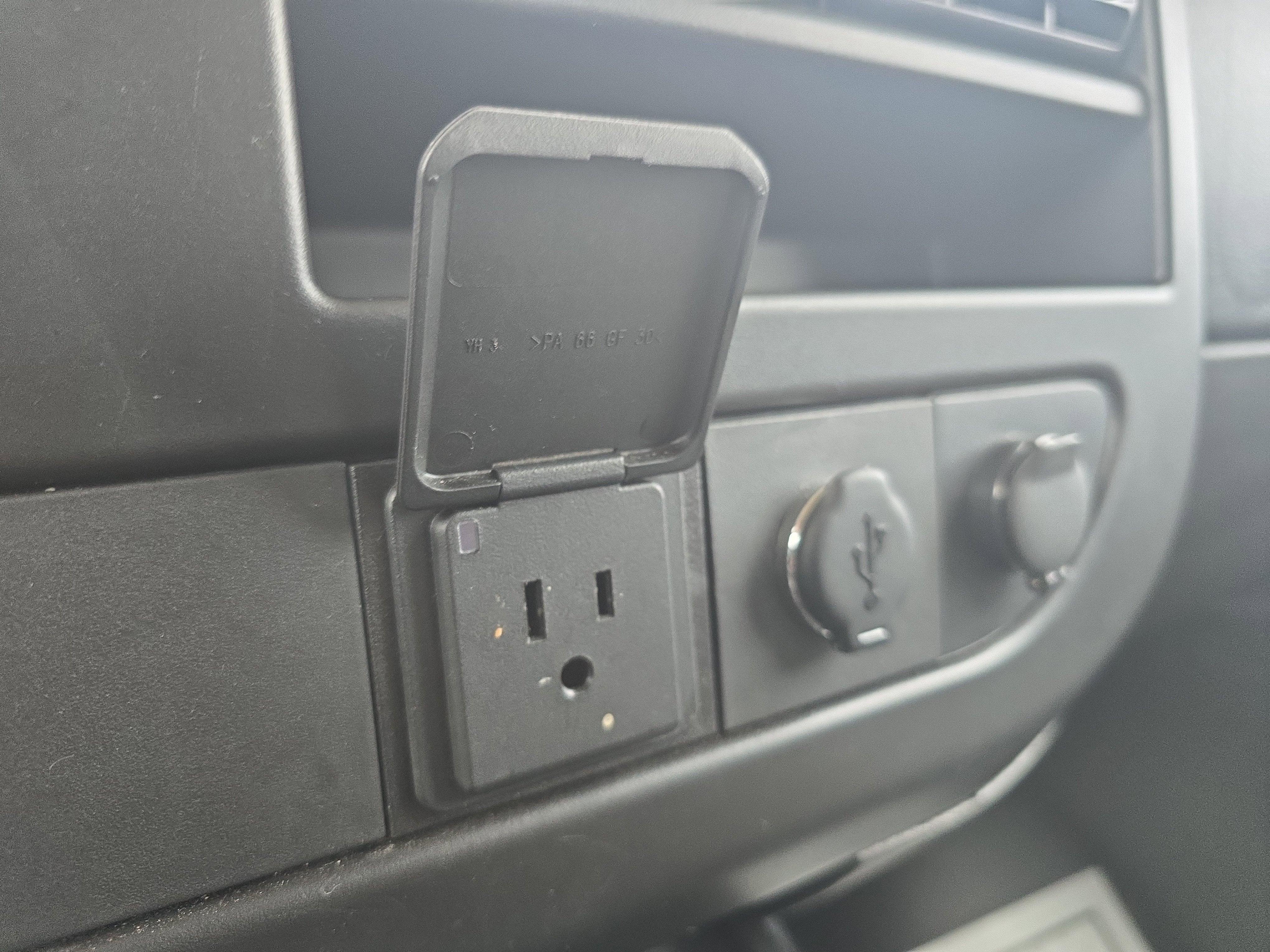 2023 Chevrolet Express Passenger LS