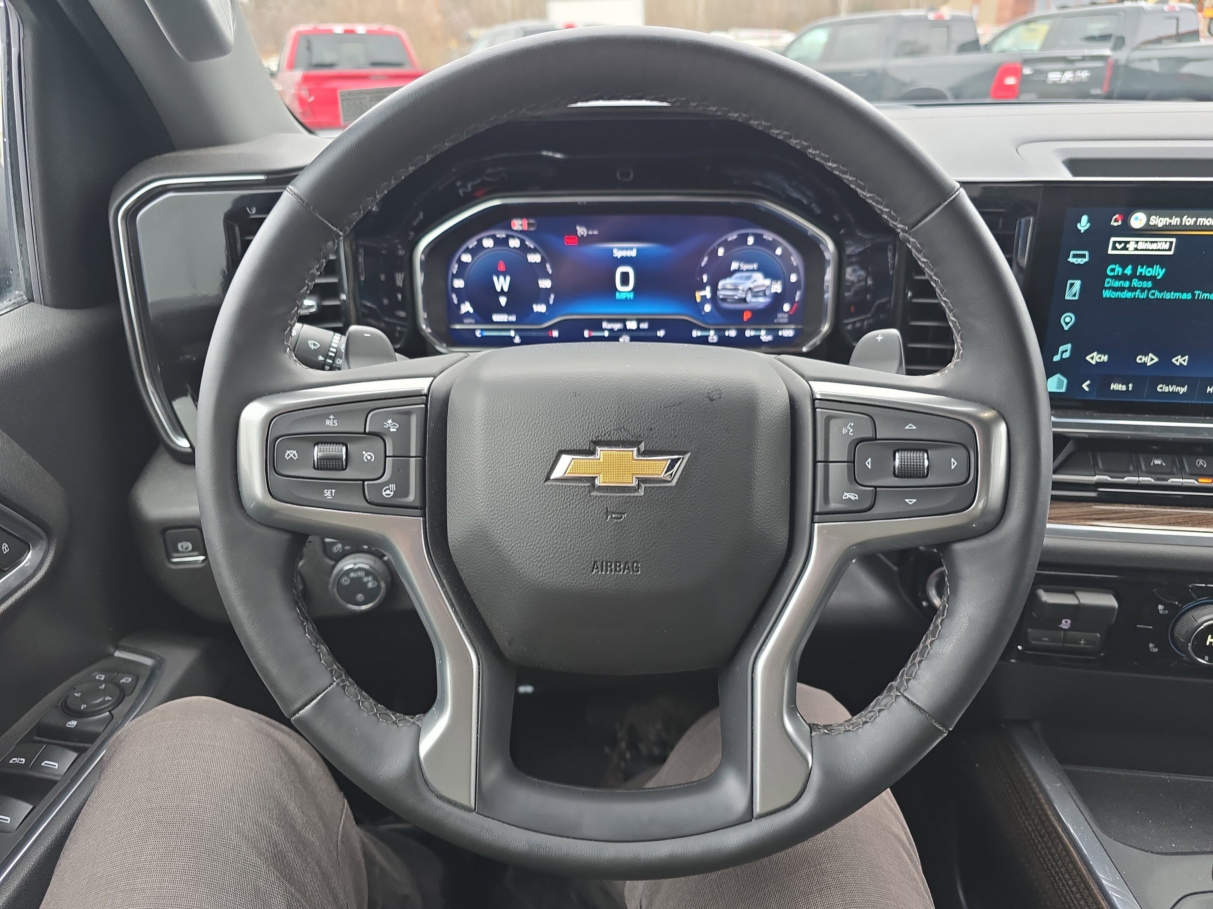 2025 Chevrolet Silverado 1500 LT