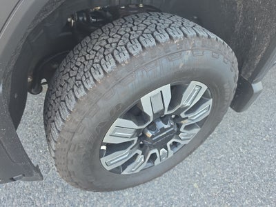 2025 GMC Sierra 2500HD AT4