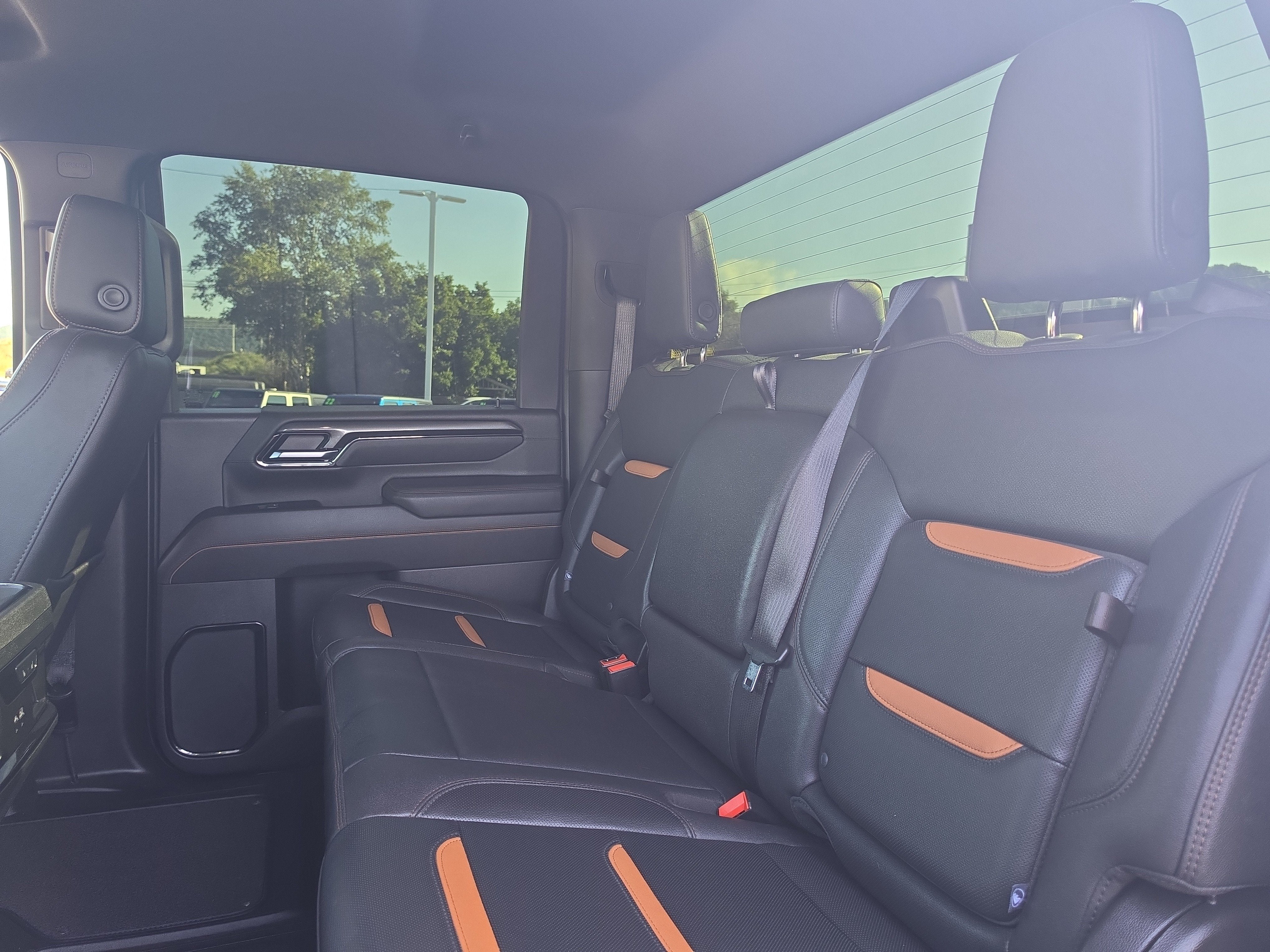 2025 GMC Sierra 2500HD AT4