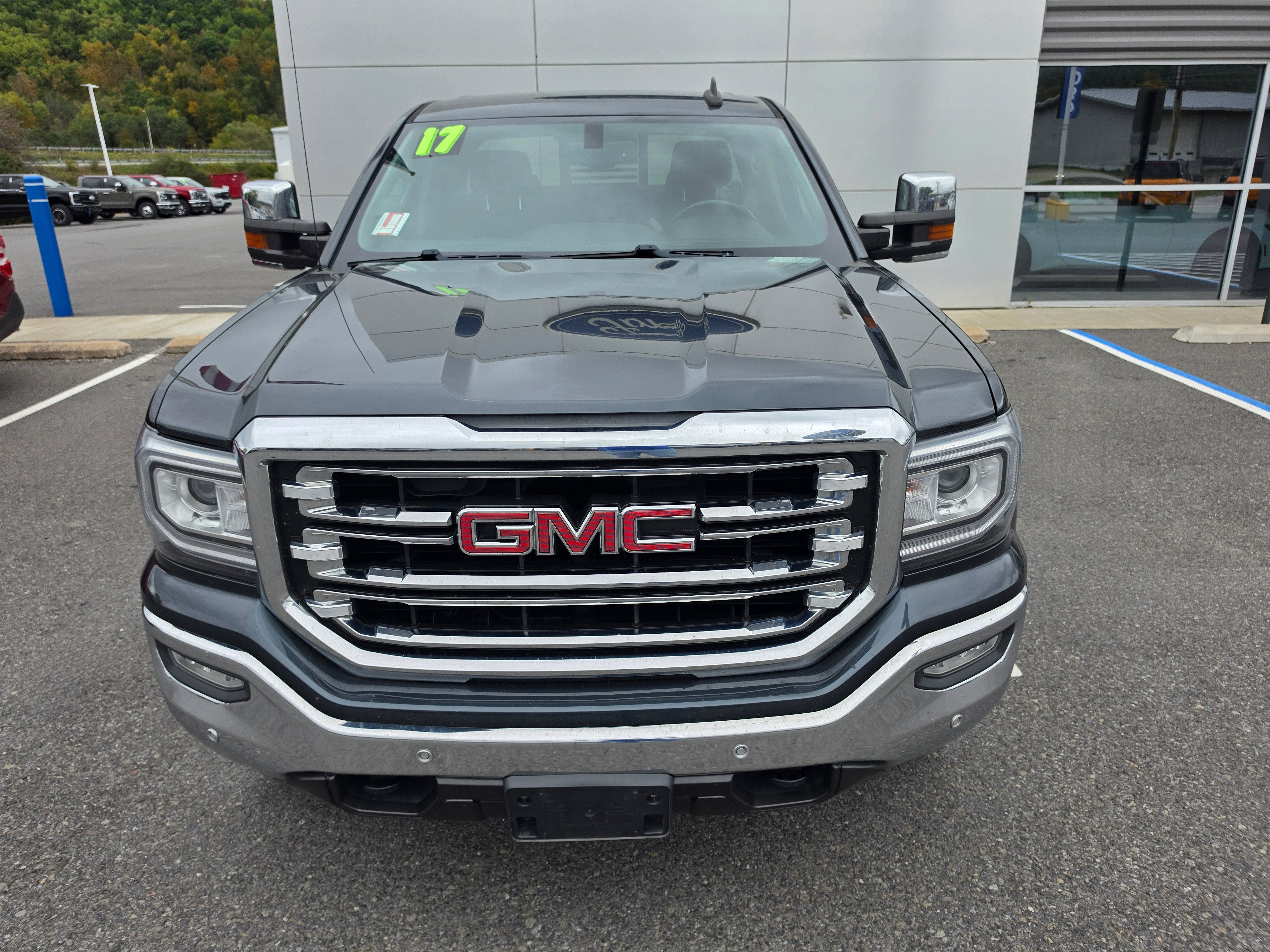 2017 GMC Sierra 1500 SLT