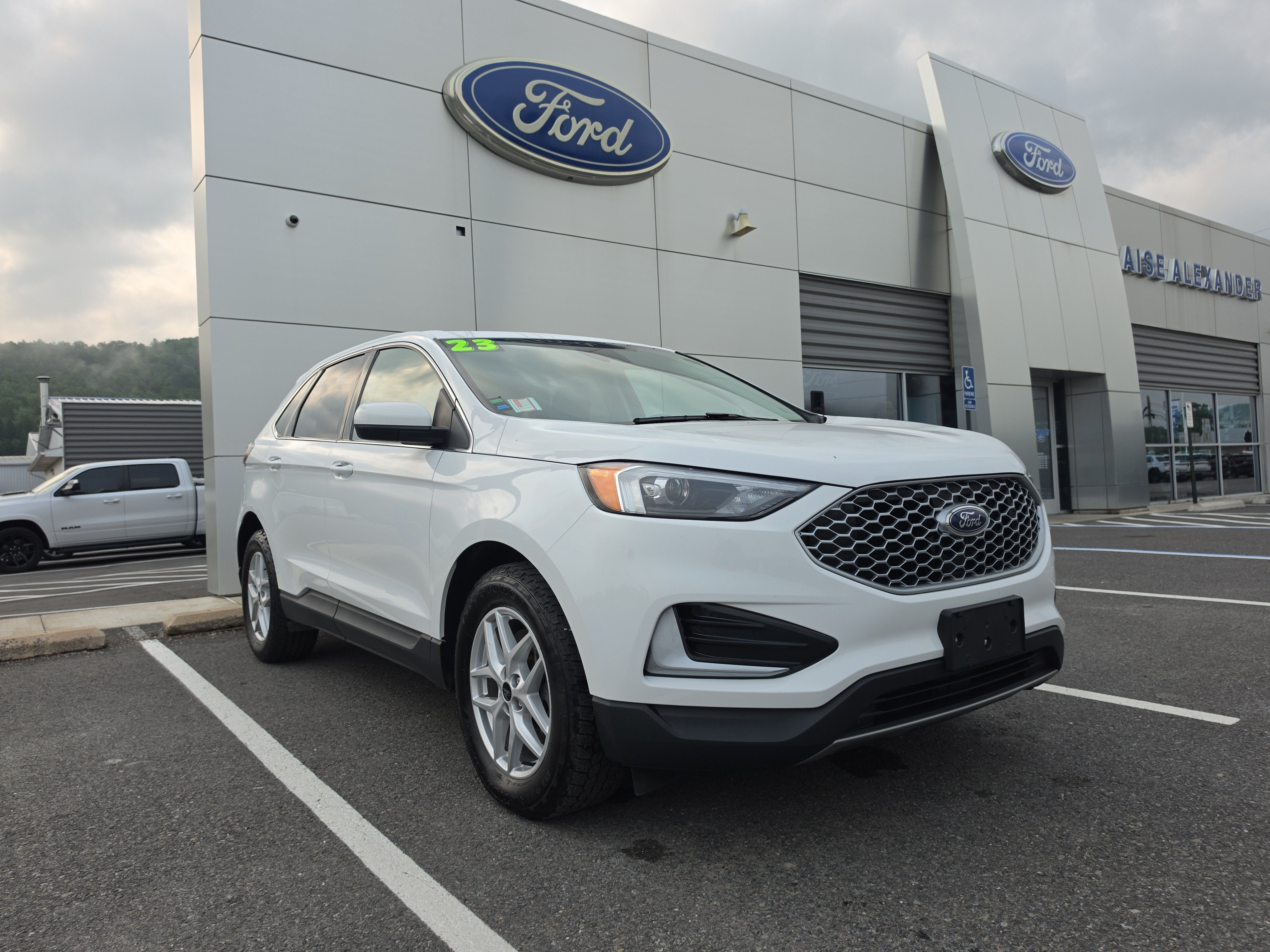 2023 Ford Edge SEL