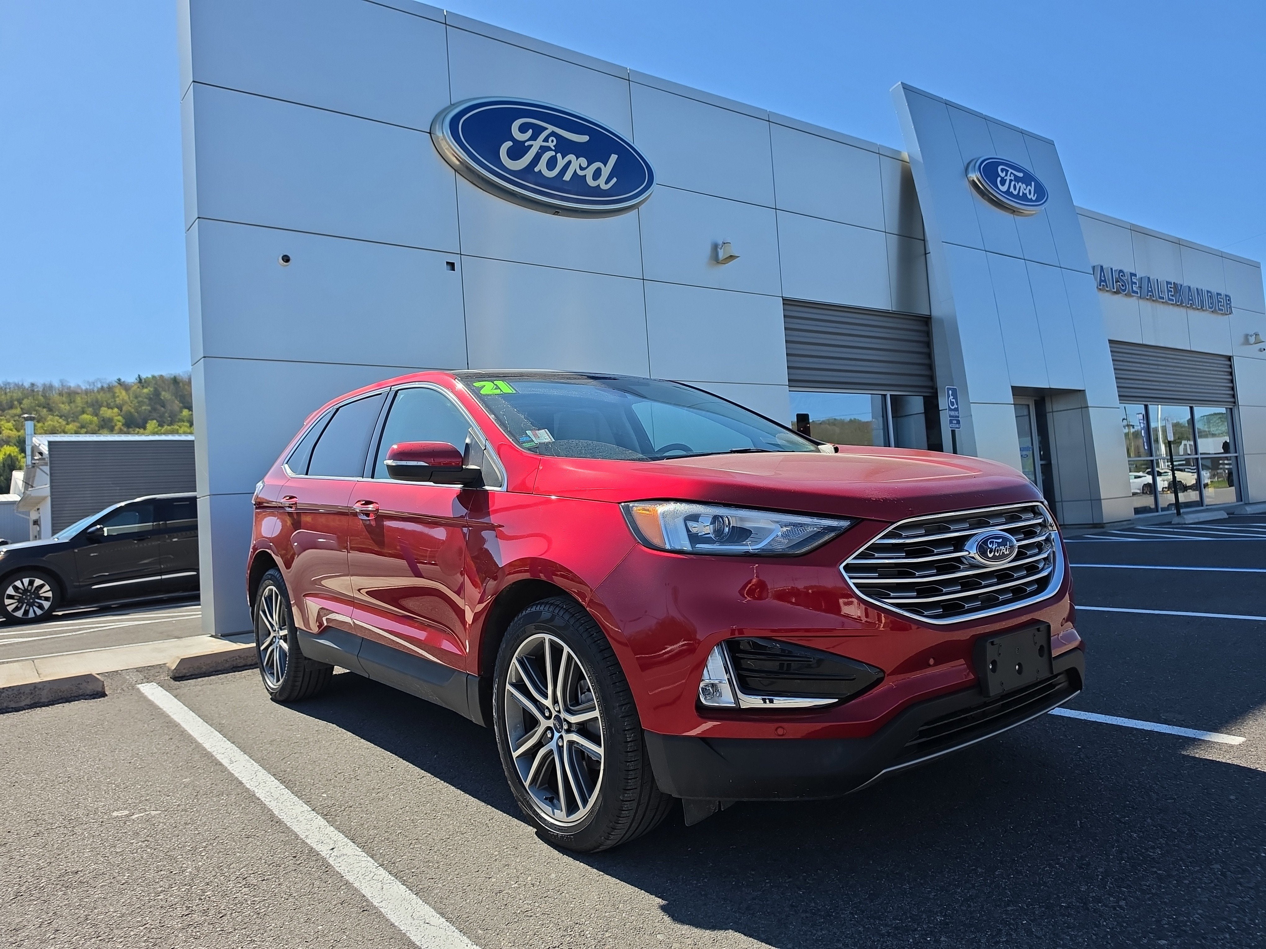 2021 Ford Edge Titanium