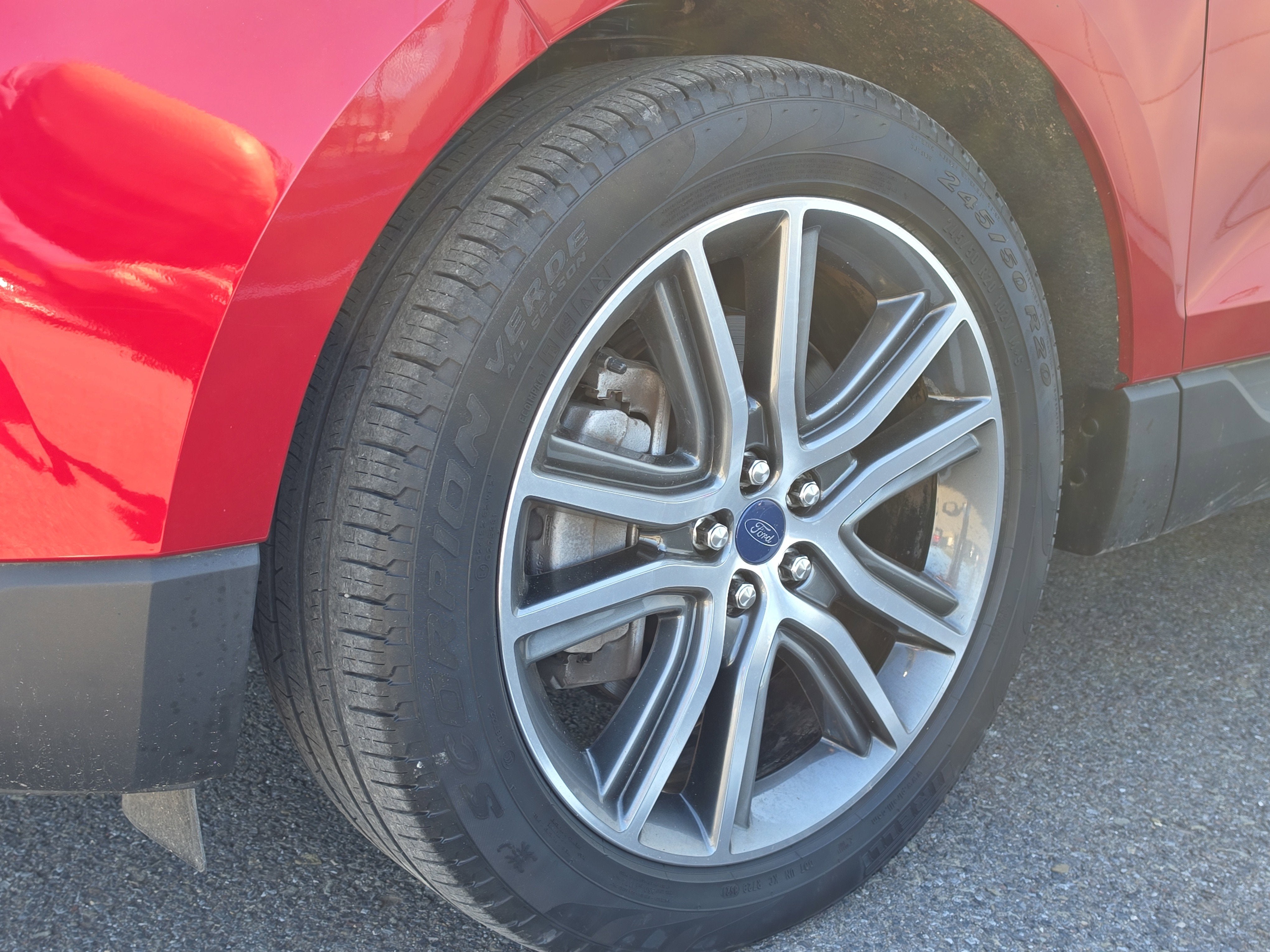 2021 Ford Edge Titanium