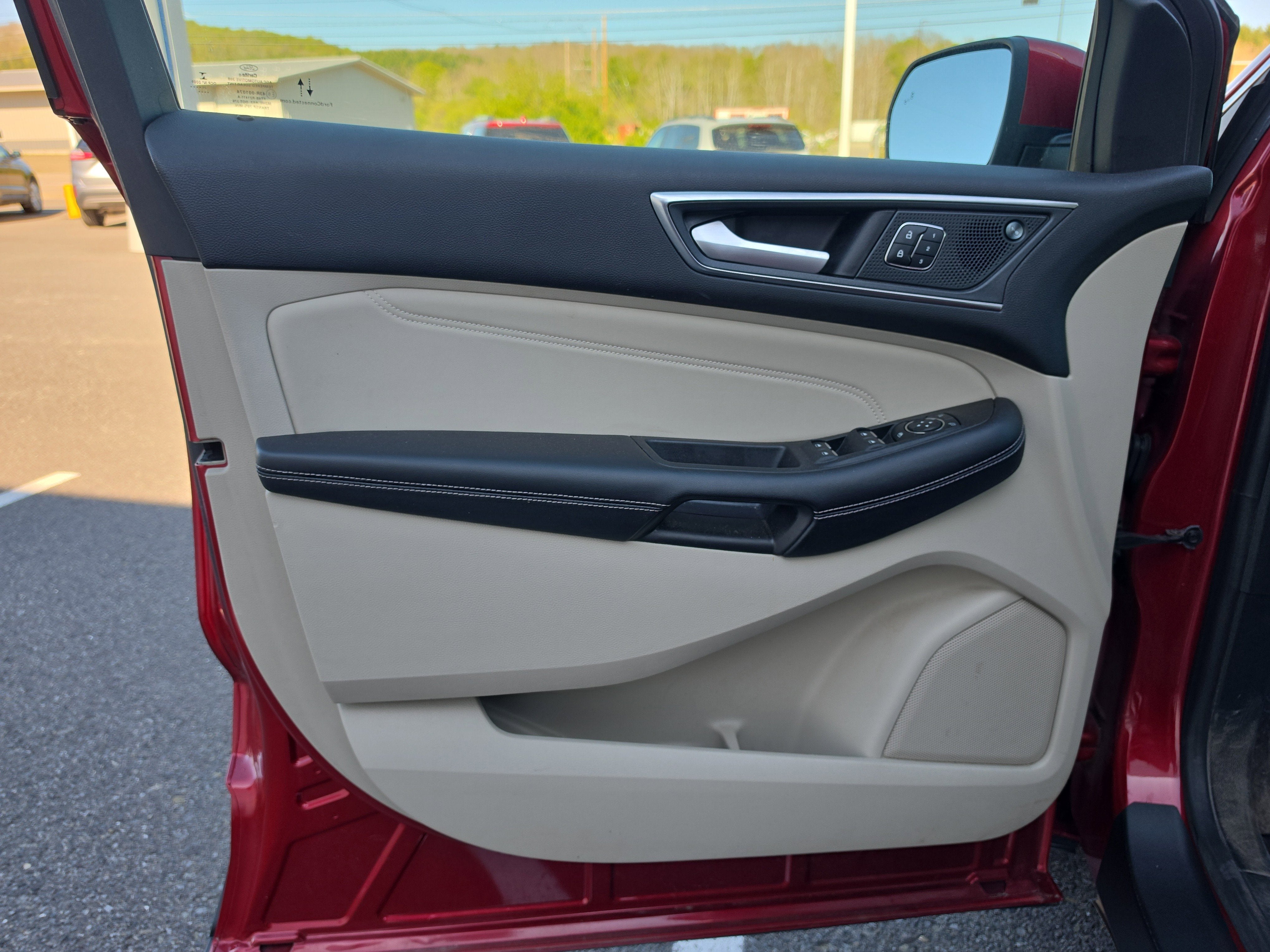 2021 Ford Edge Titanium