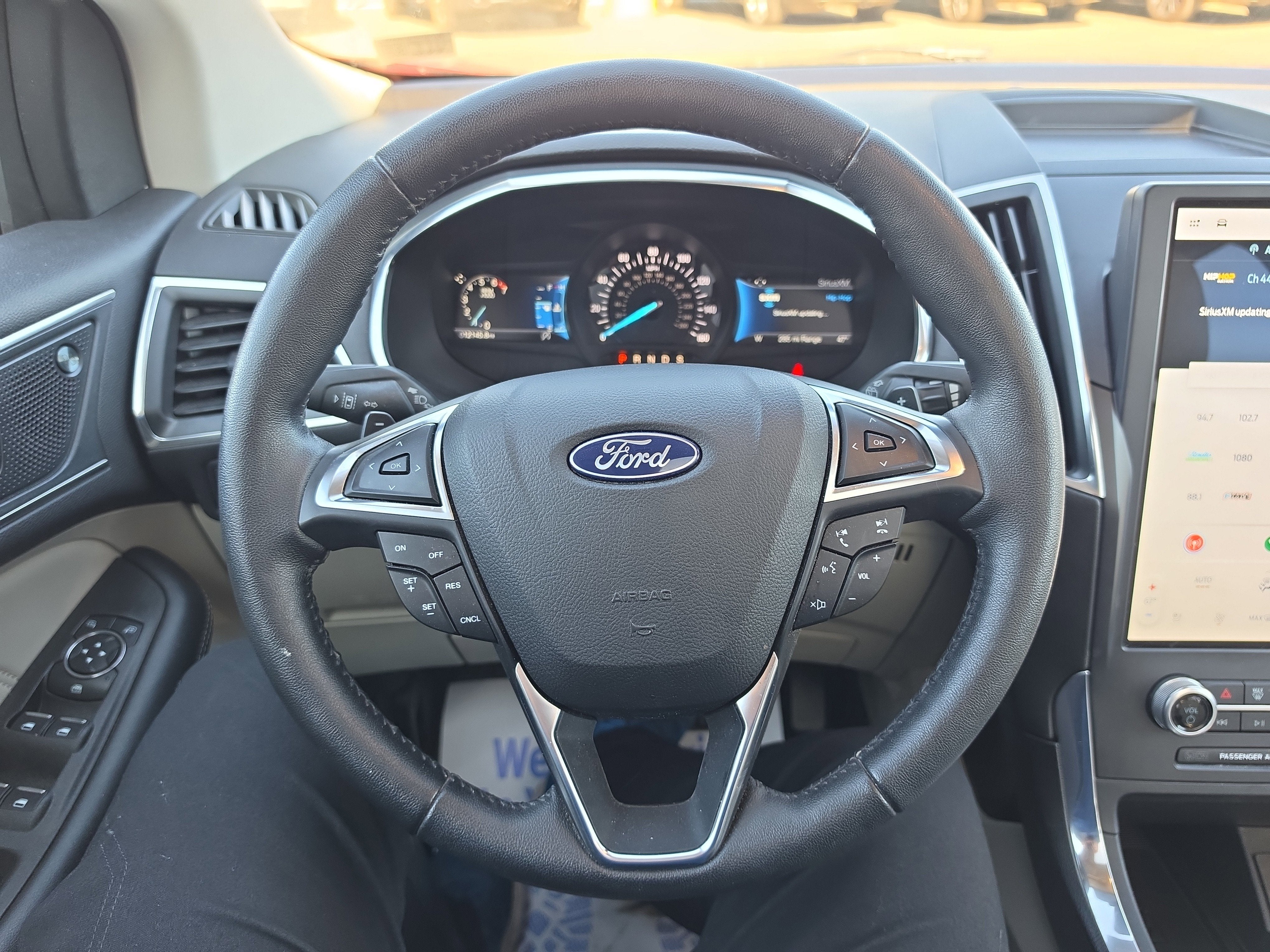 2021 Ford Edge Titanium