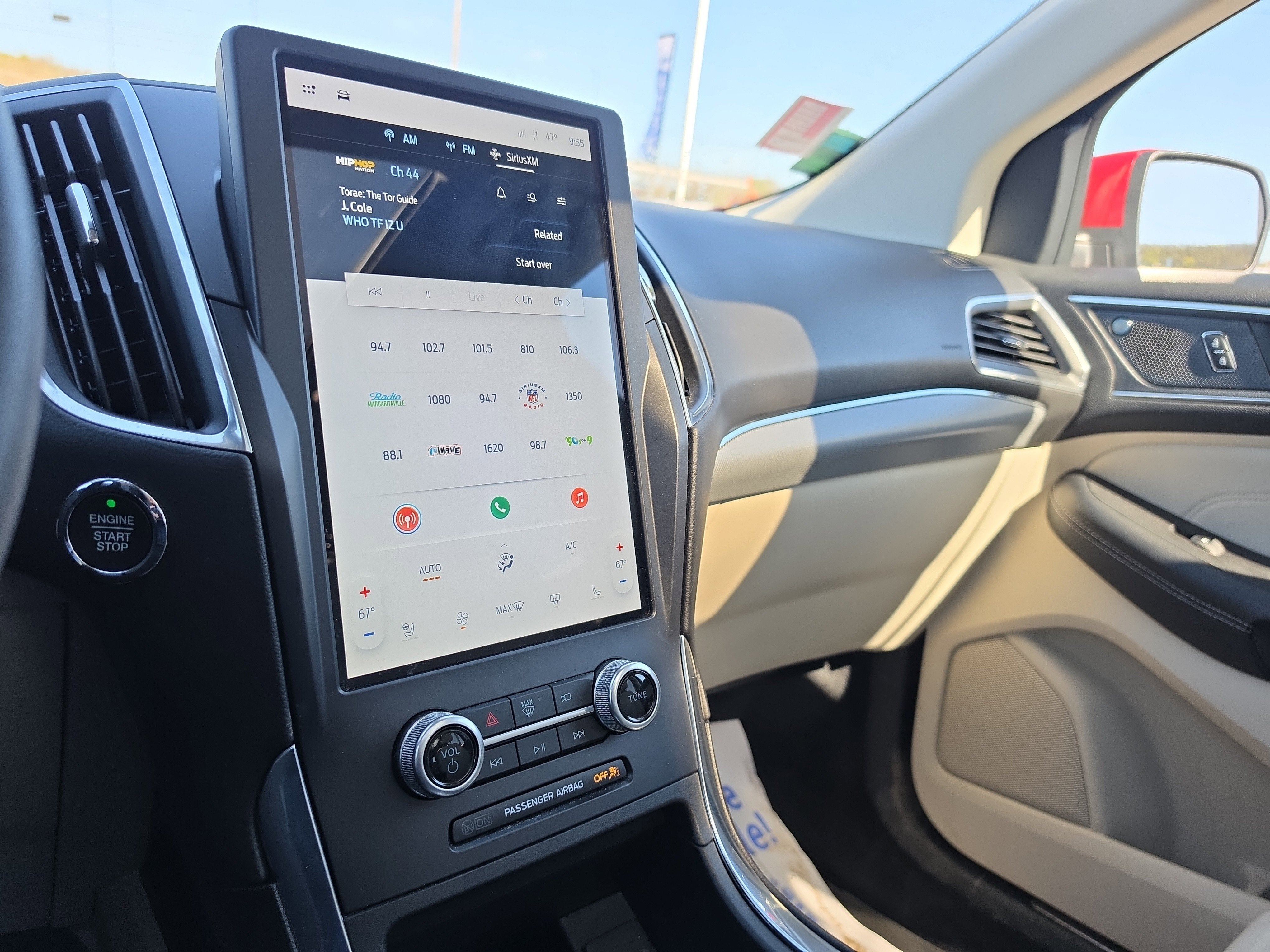 2021 Ford Edge Titanium