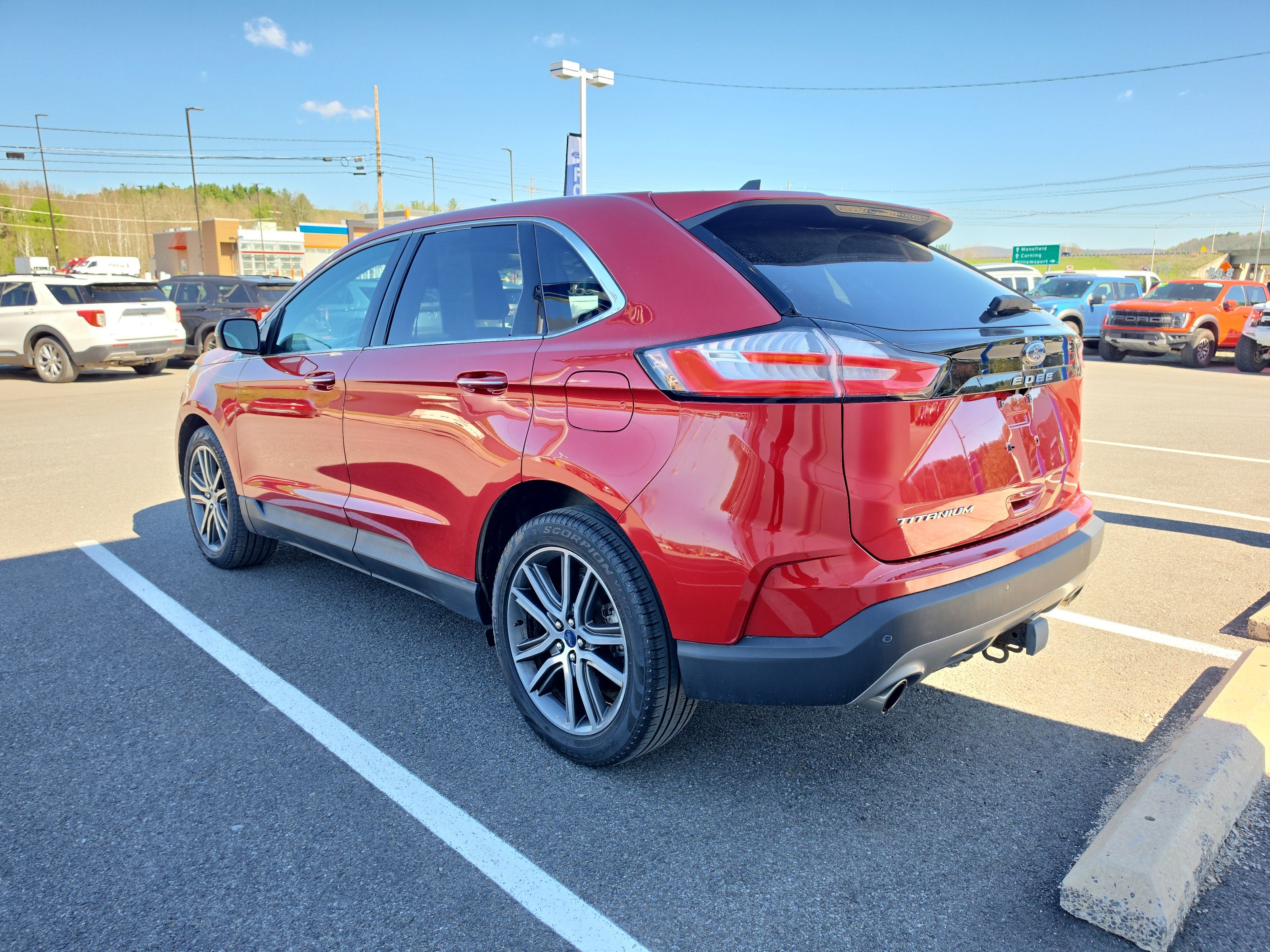 2021 Ford Edge Titanium