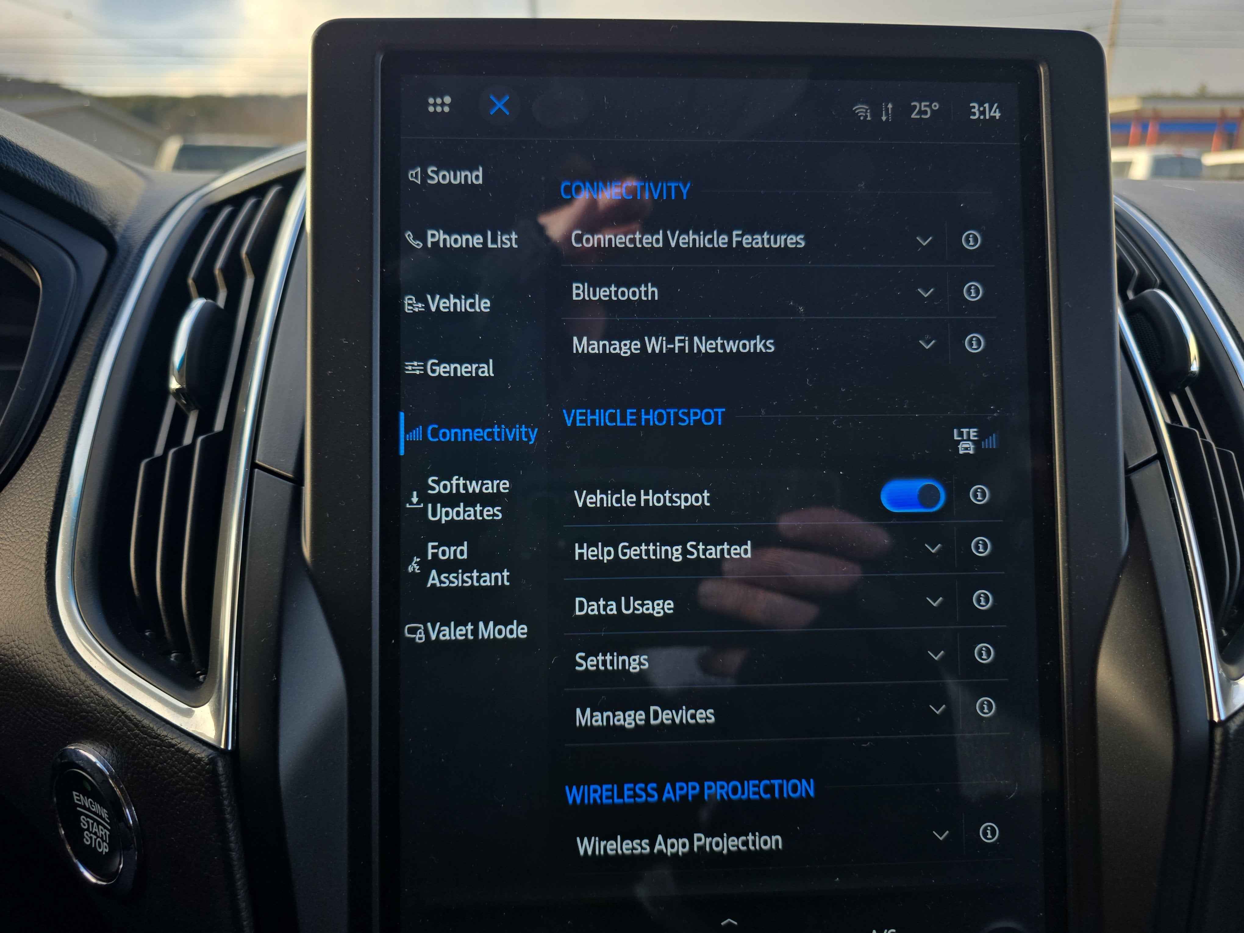 2024 Ford Edge Titanium