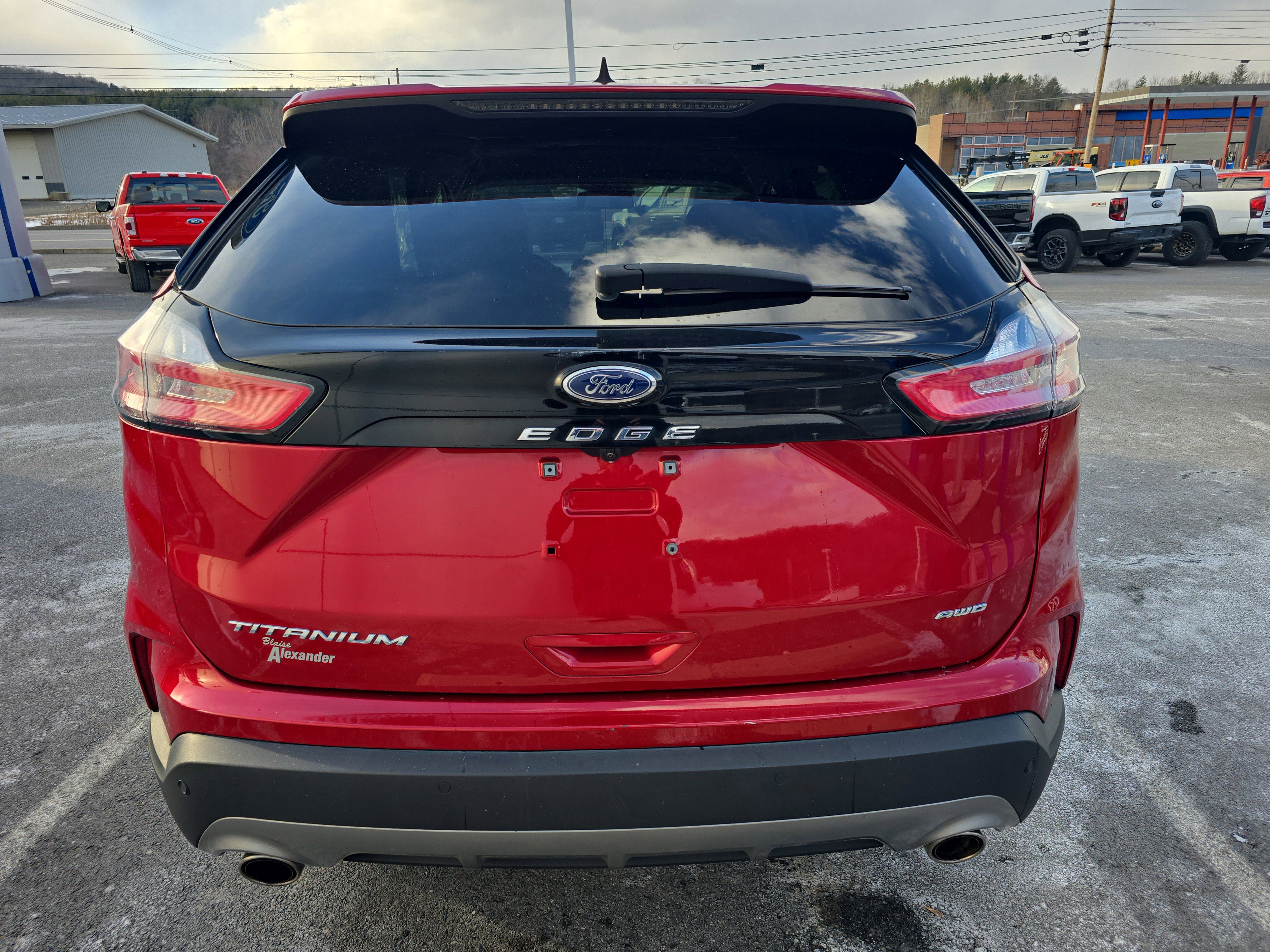 2024 Ford Edge Titanium