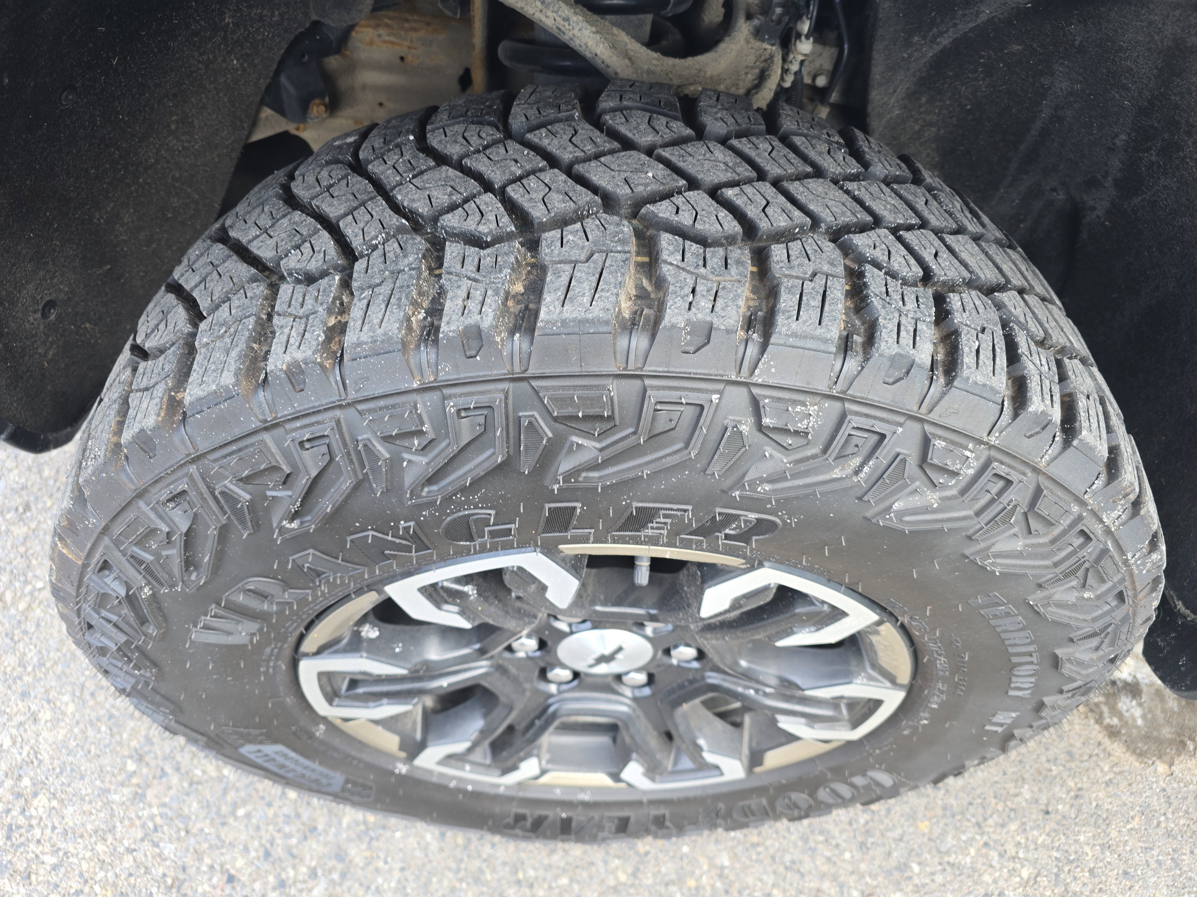 2023 Chevrolet Silverado 1500 ZR2