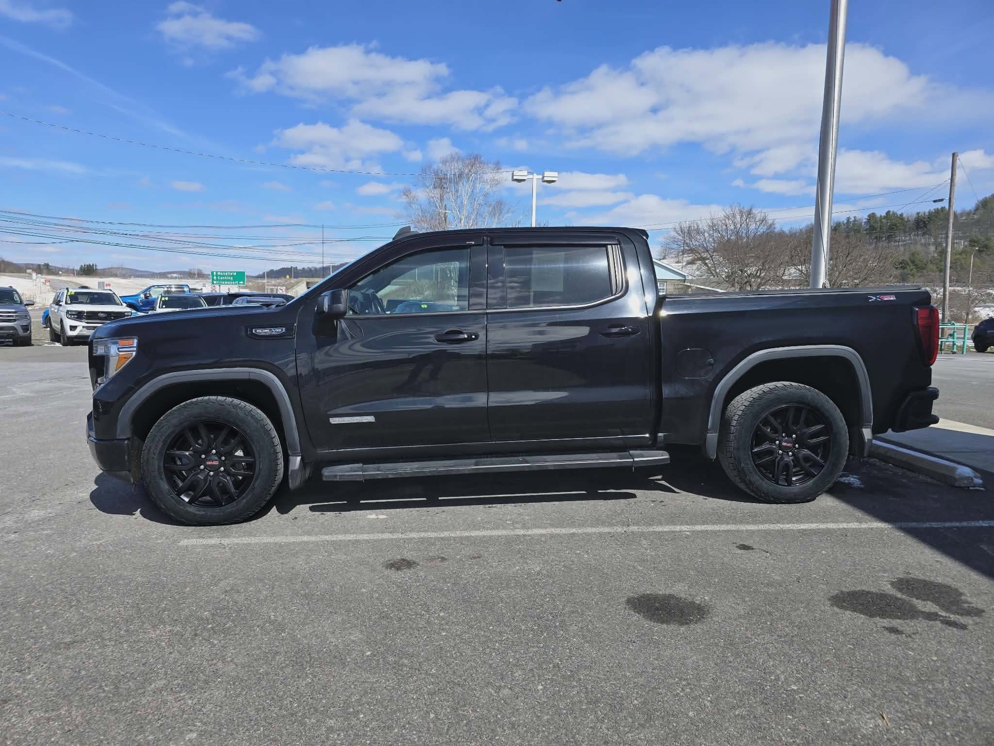 2022 GMC Sierra 1500 Limited Elevation