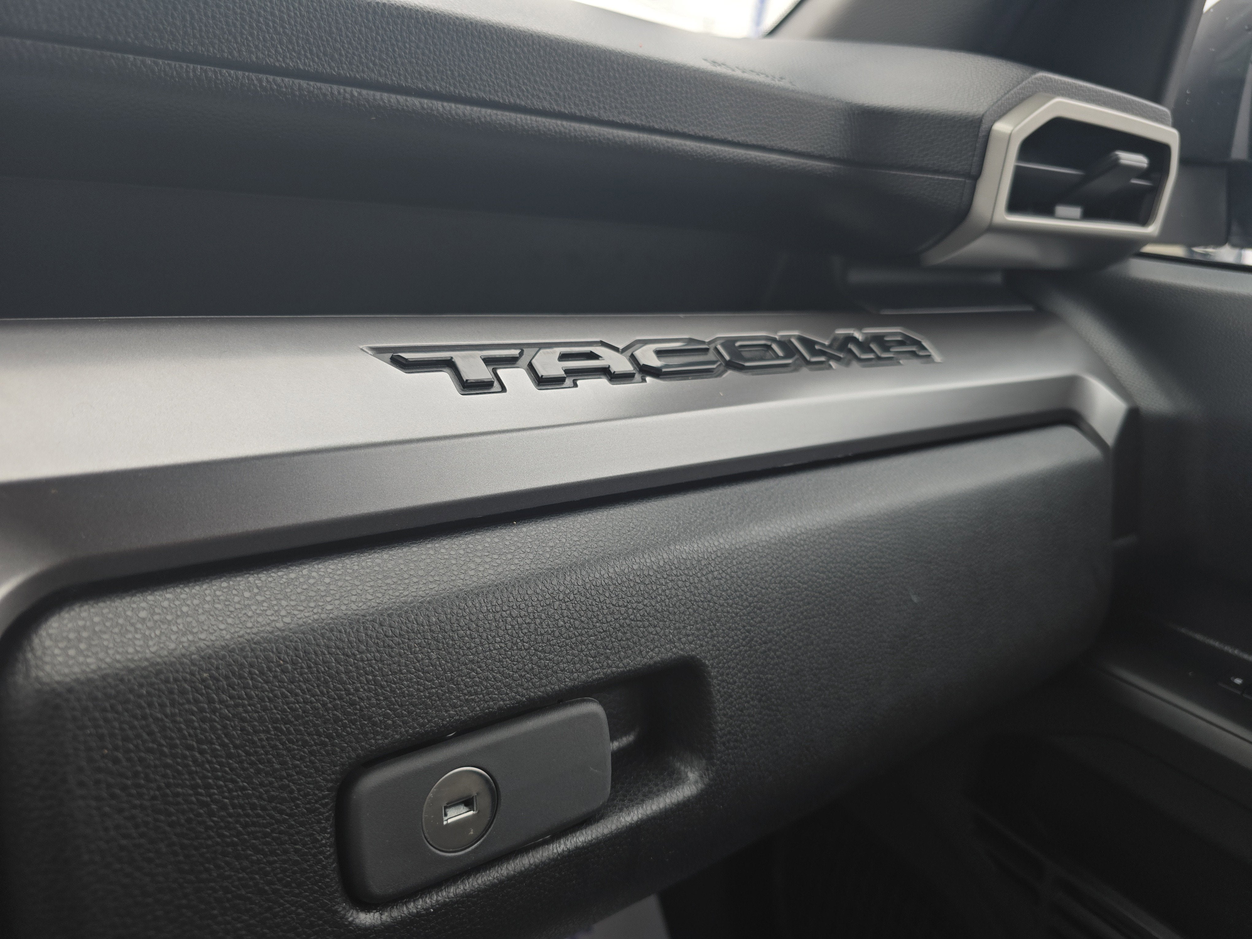 2025 Toyota Tacoma 4WD TRD Sport