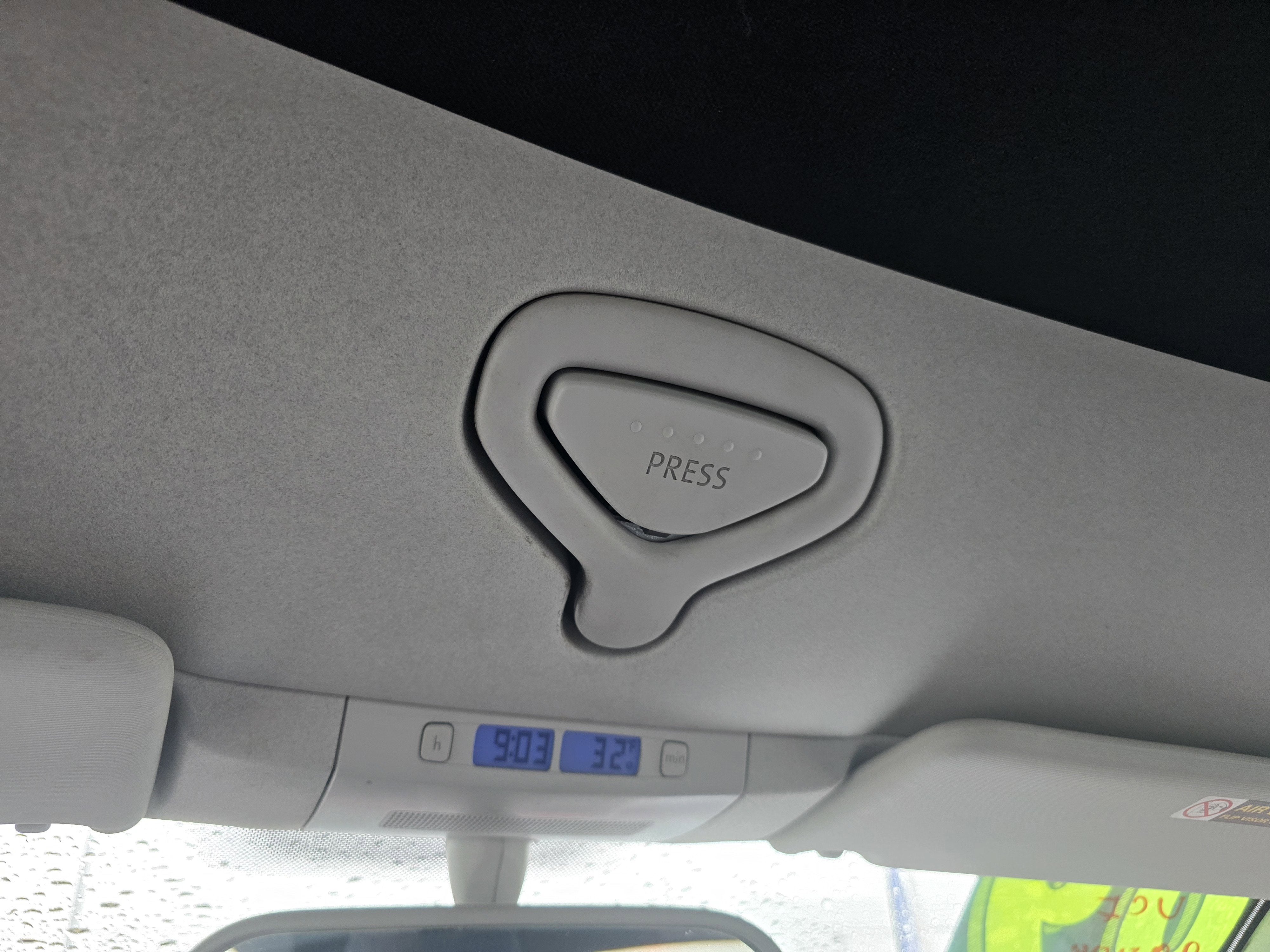 2009 Volkswagen New Beetle Convertible S