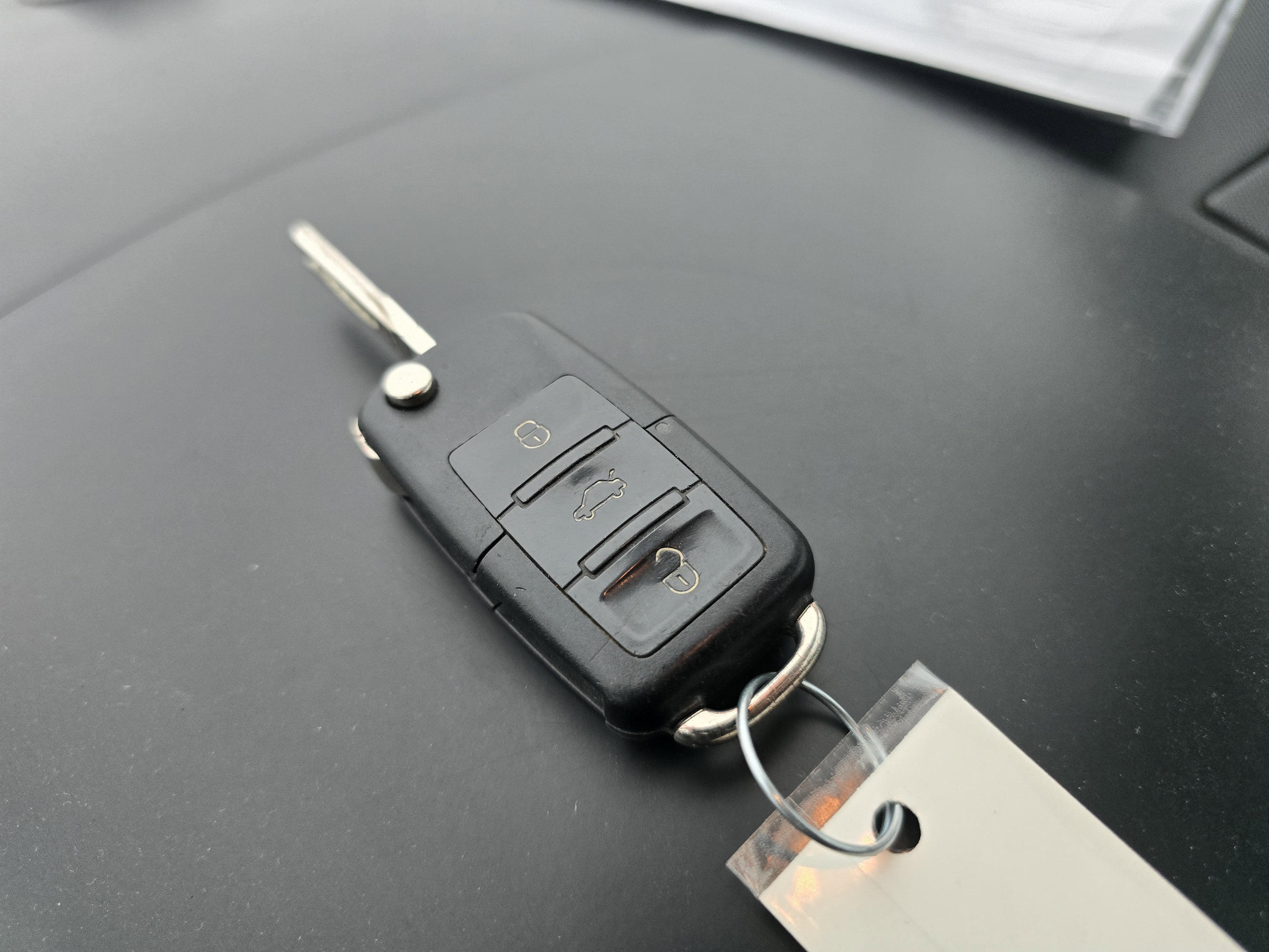 2009 Volkswagen New Beetle Convertible S