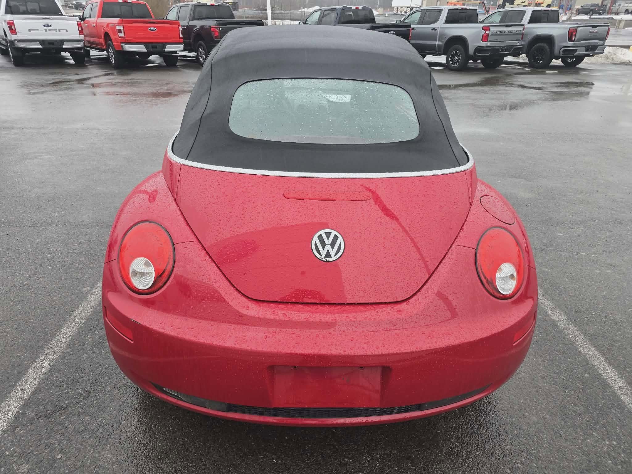 2009 Volkswagen New Beetle Convertible S