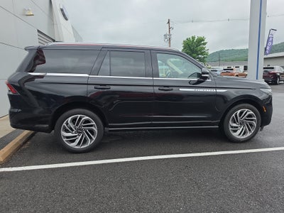 2025 Lincoln Navigator Reserve