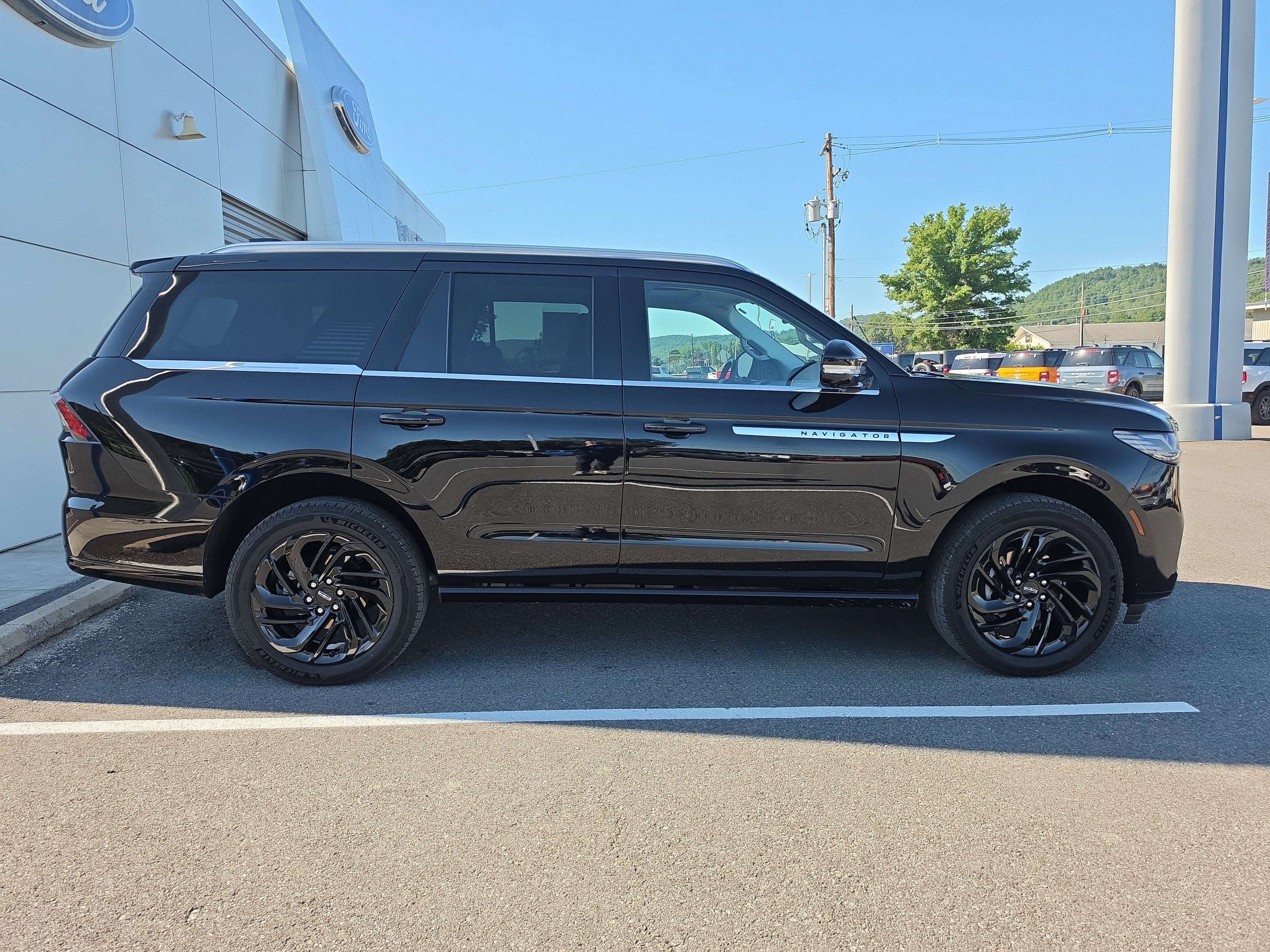 2026 Lincoln Navigator Reserve