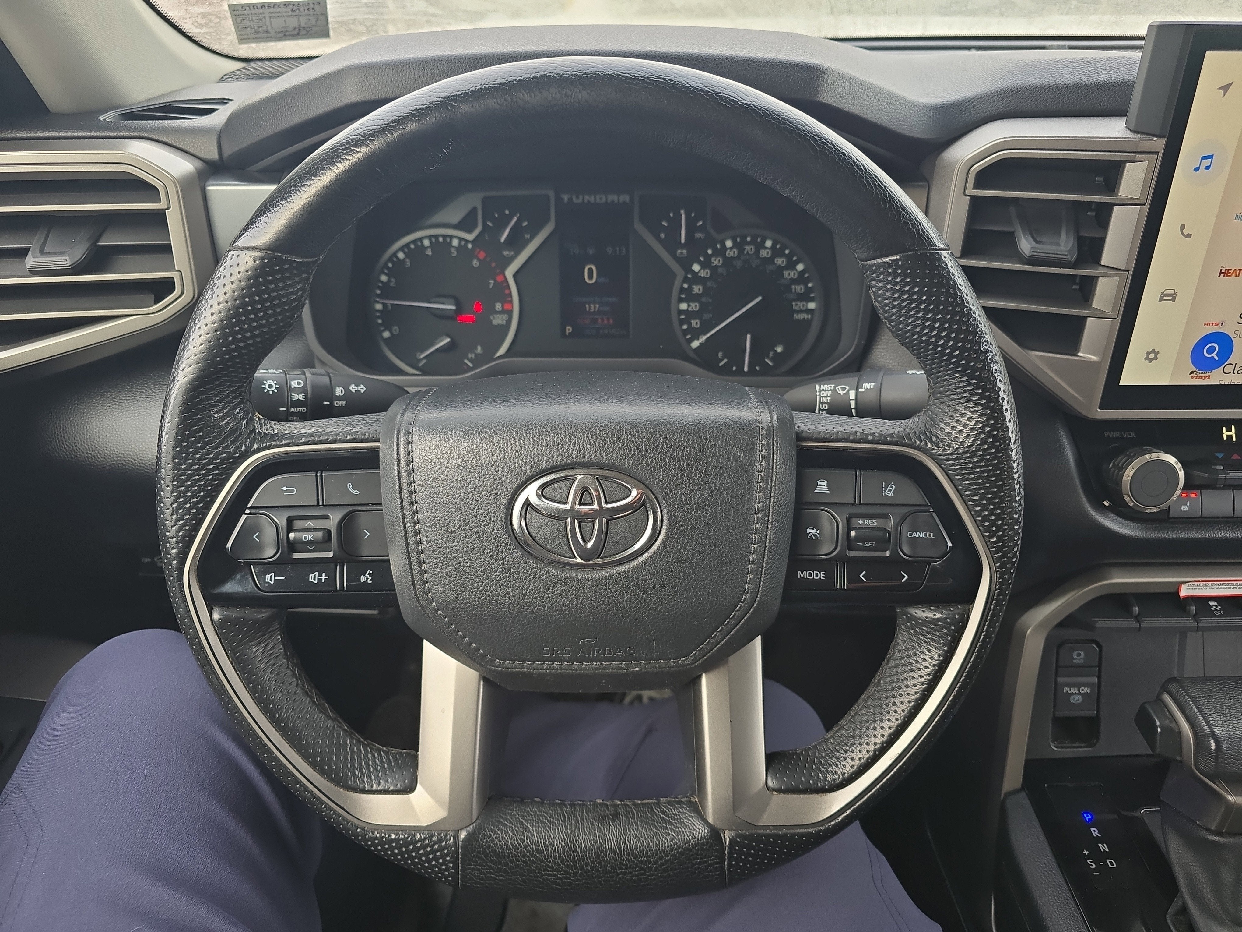 2023 Toyota Tundra 4WD SR5