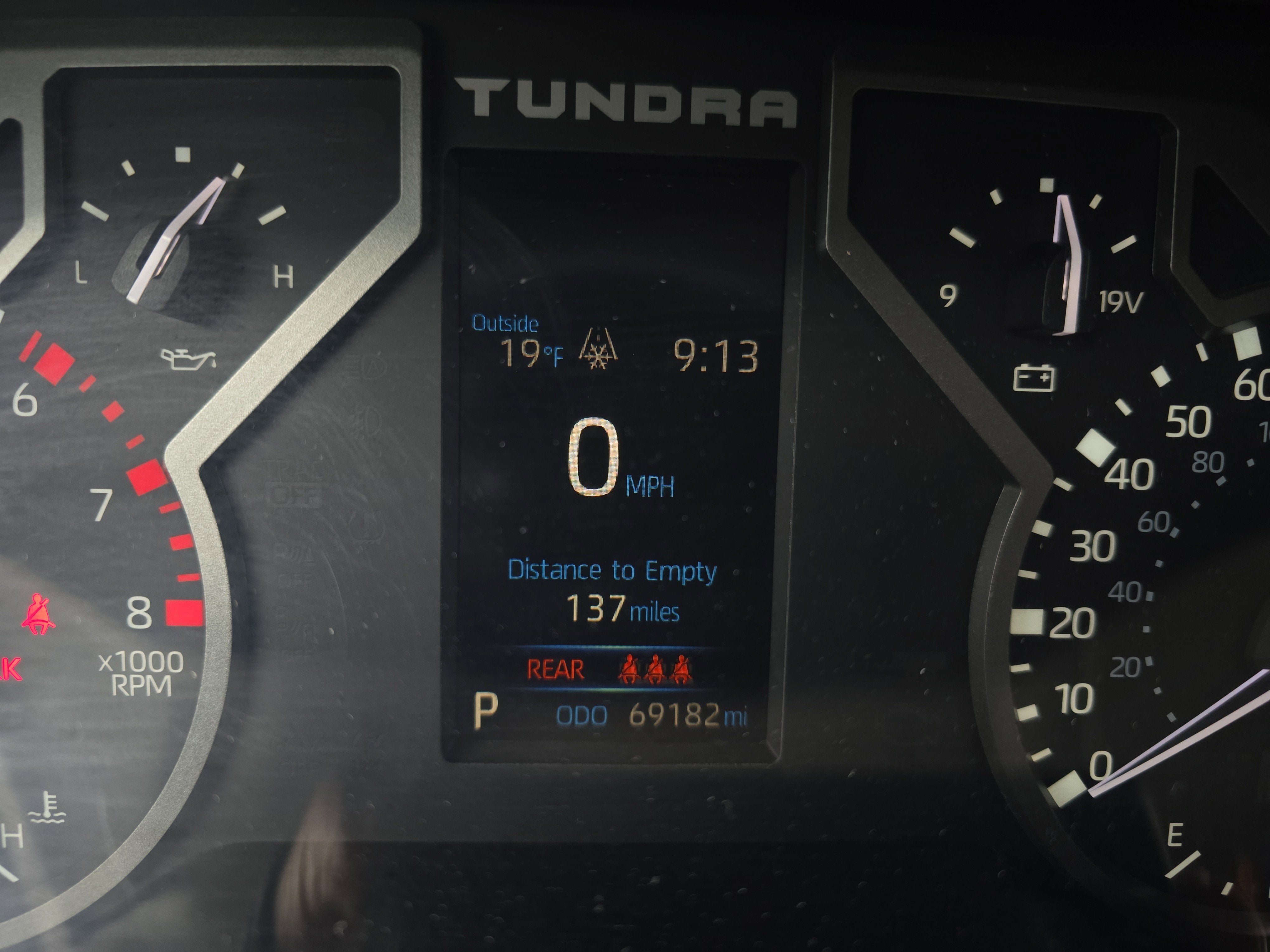 2023 Toyota Tundra 4WD SR5