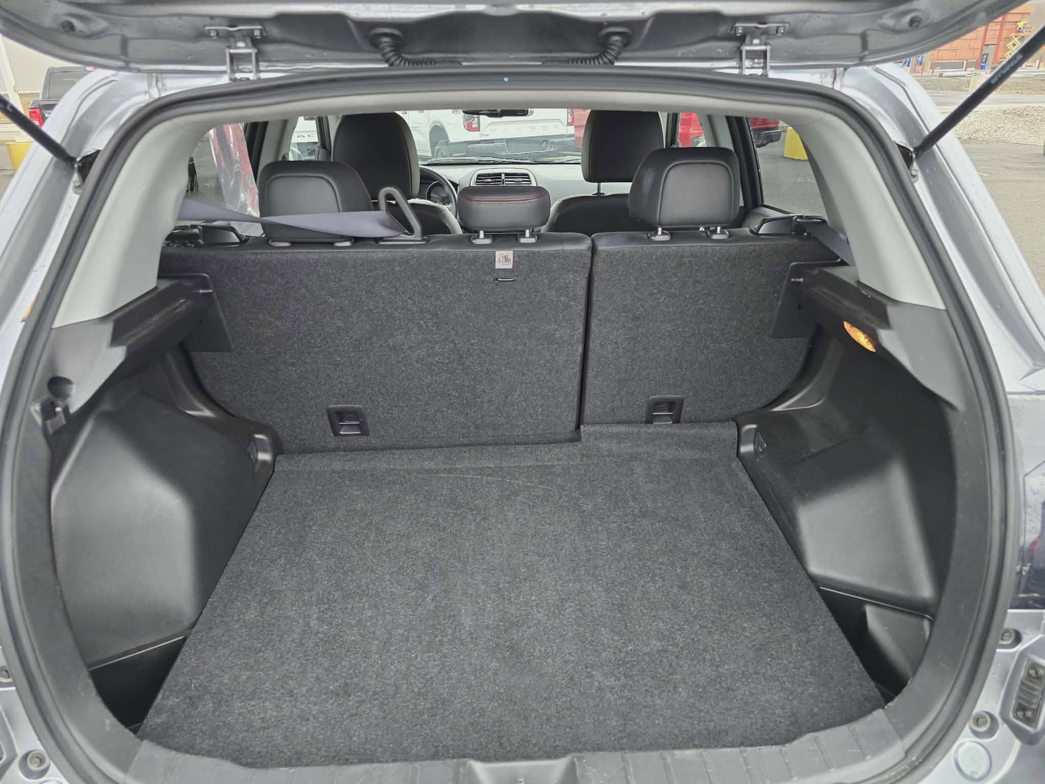 2025 Mitsubishi Outlander Sport SE