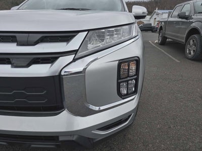 2025 Mitsubishi Outlander Sport SE