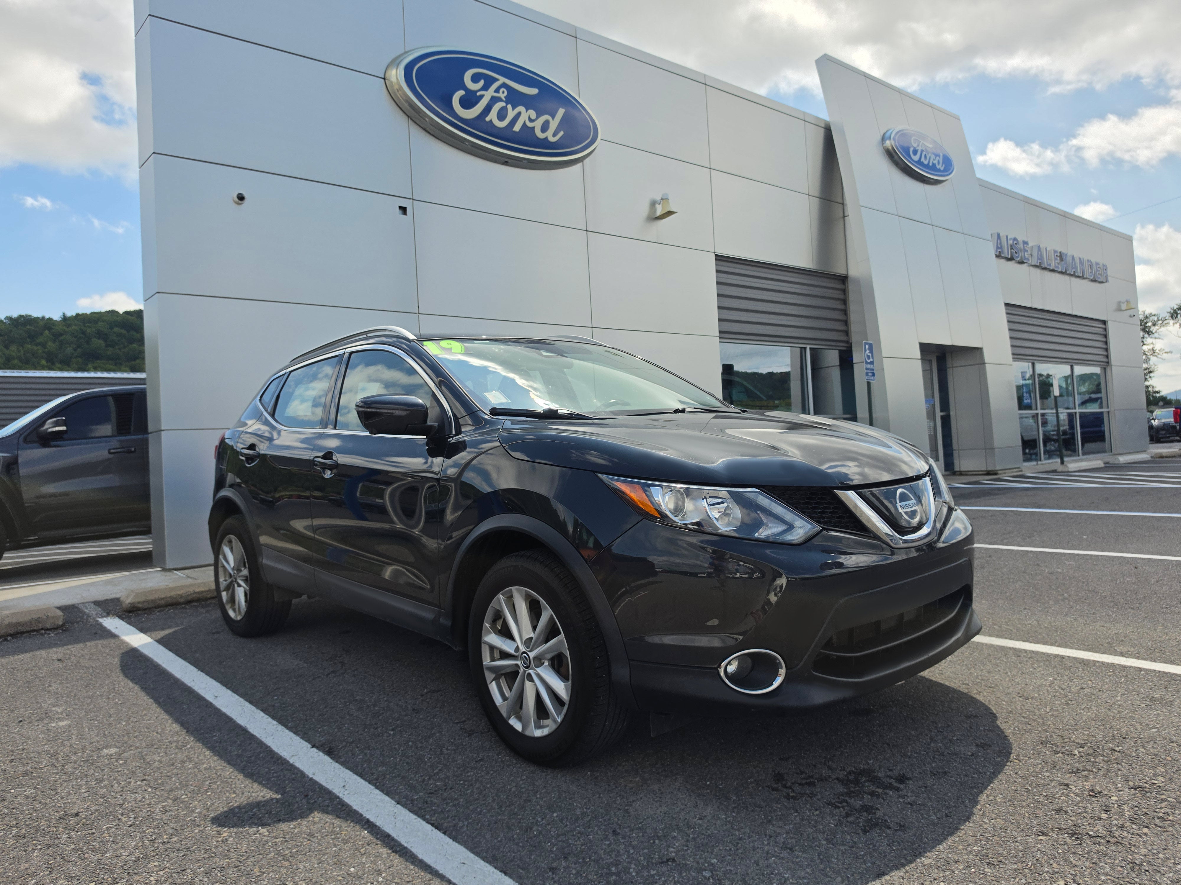 2019 Nissan Rogue Sport SV
