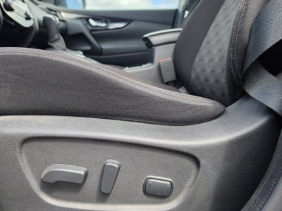 2019 Nissan Rogue Sport SV