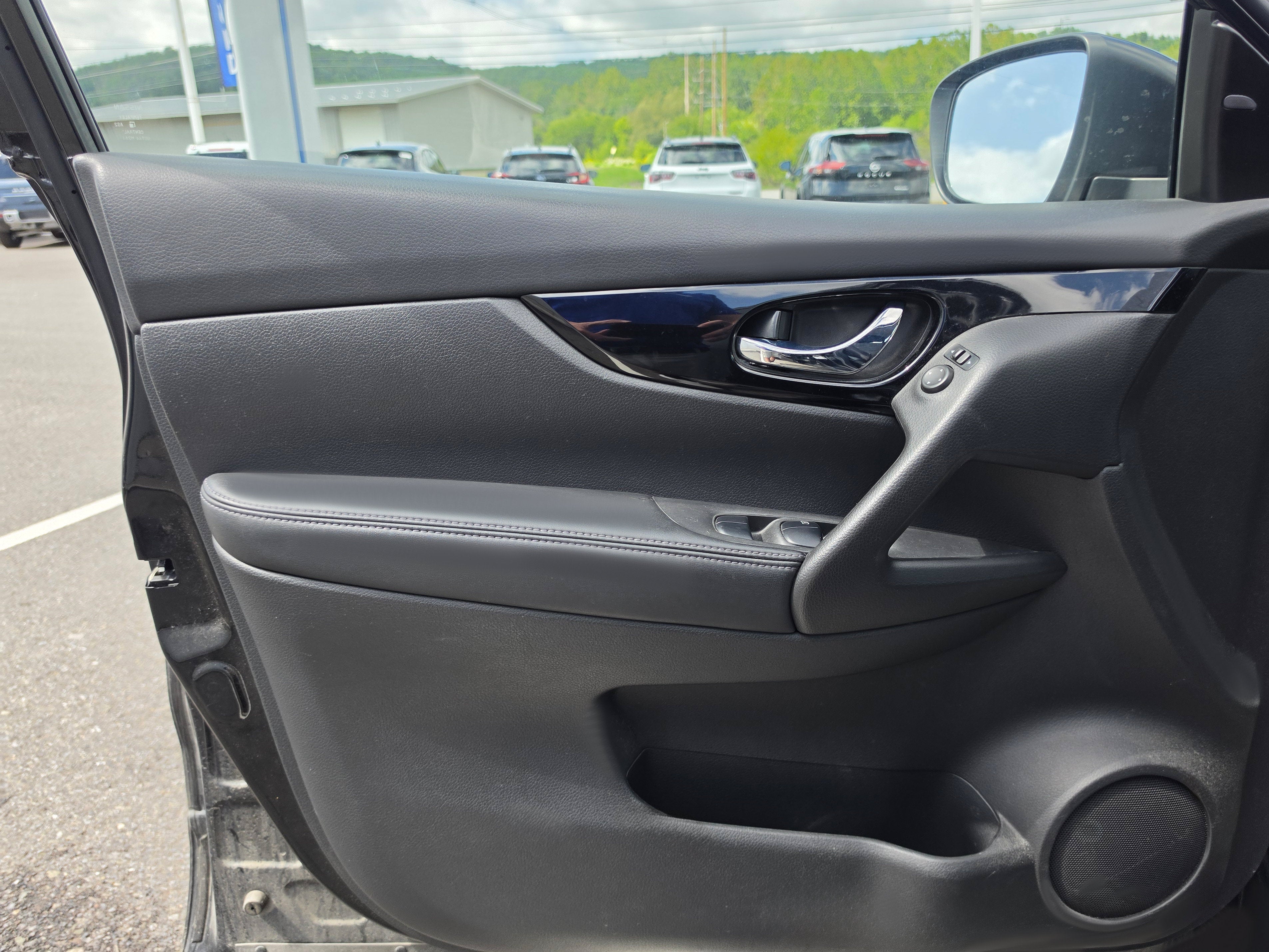 2019 Nissan Rogue Sport SV