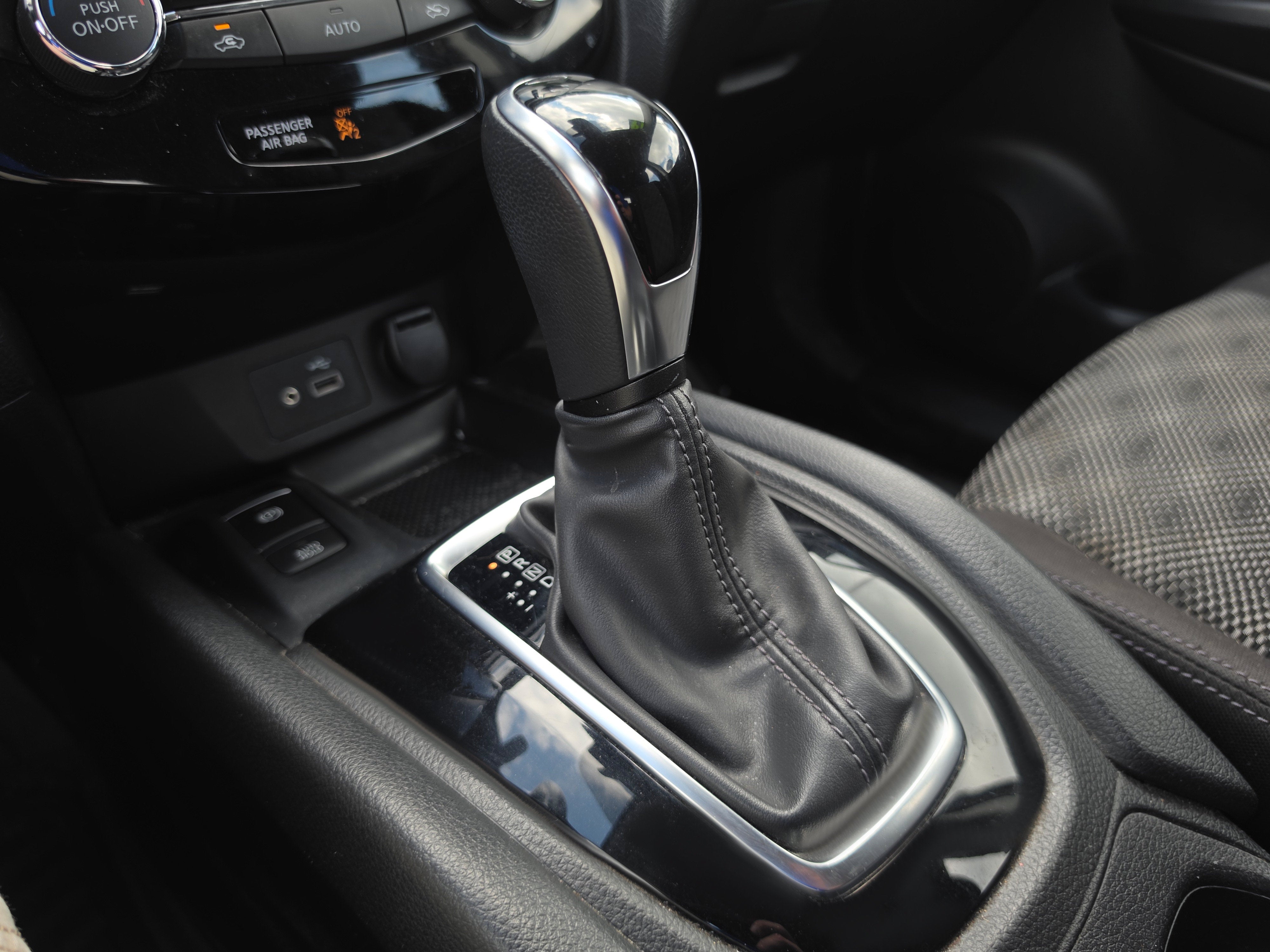 2019 Nissan Rogue Sport SV