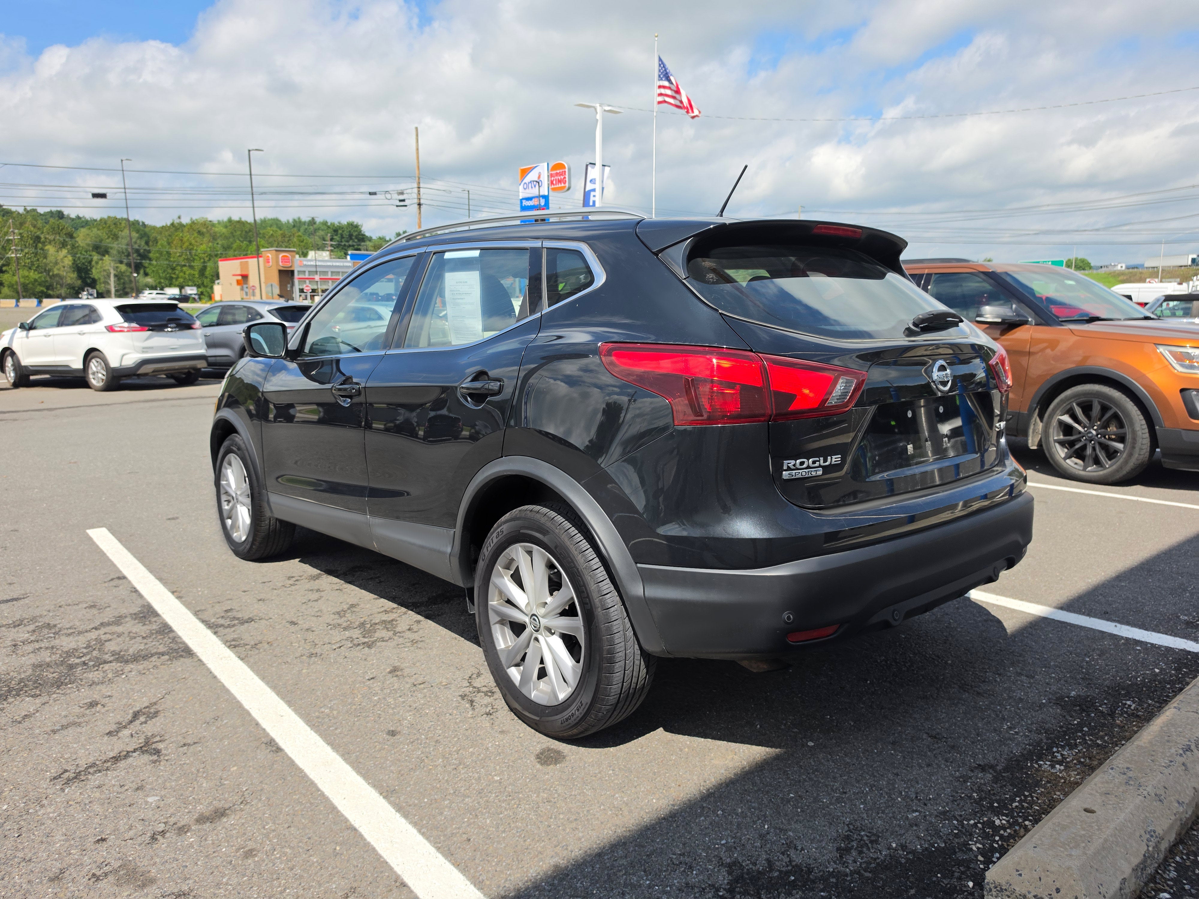 2019 Nissan Rogue Sport SV