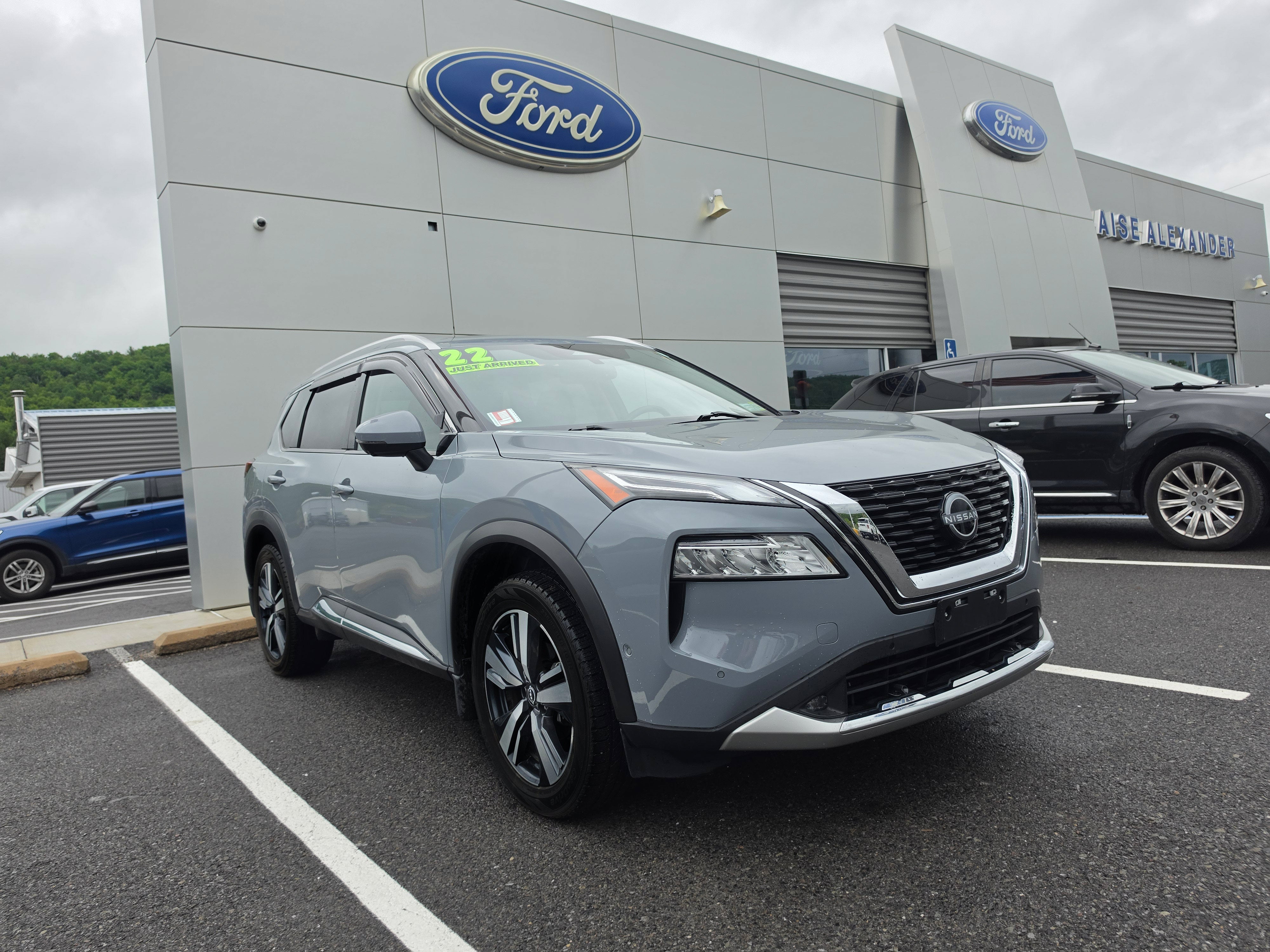 2022 Nissan Rogue Platinum