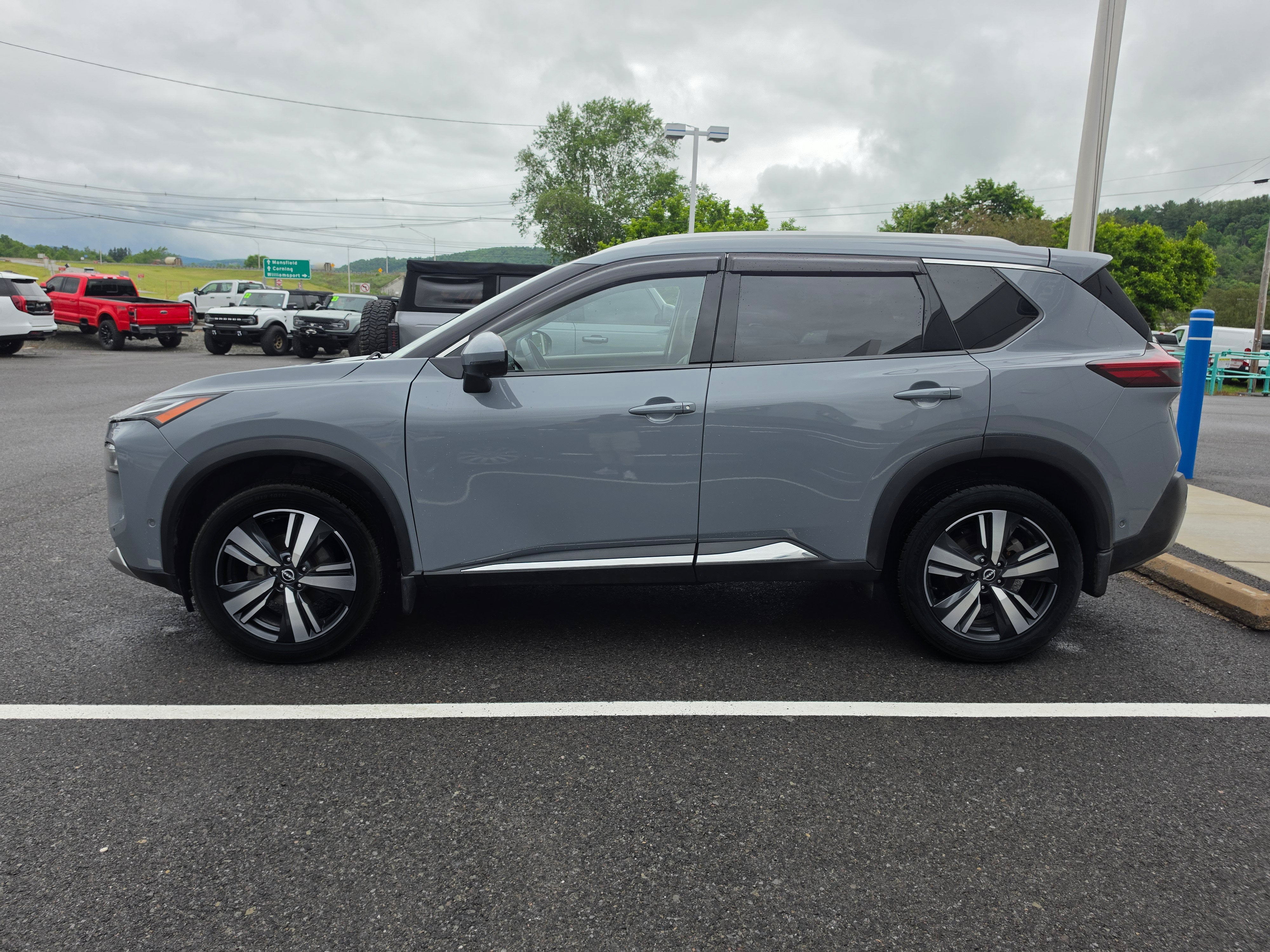 2022 Nissan Rogue Platinum