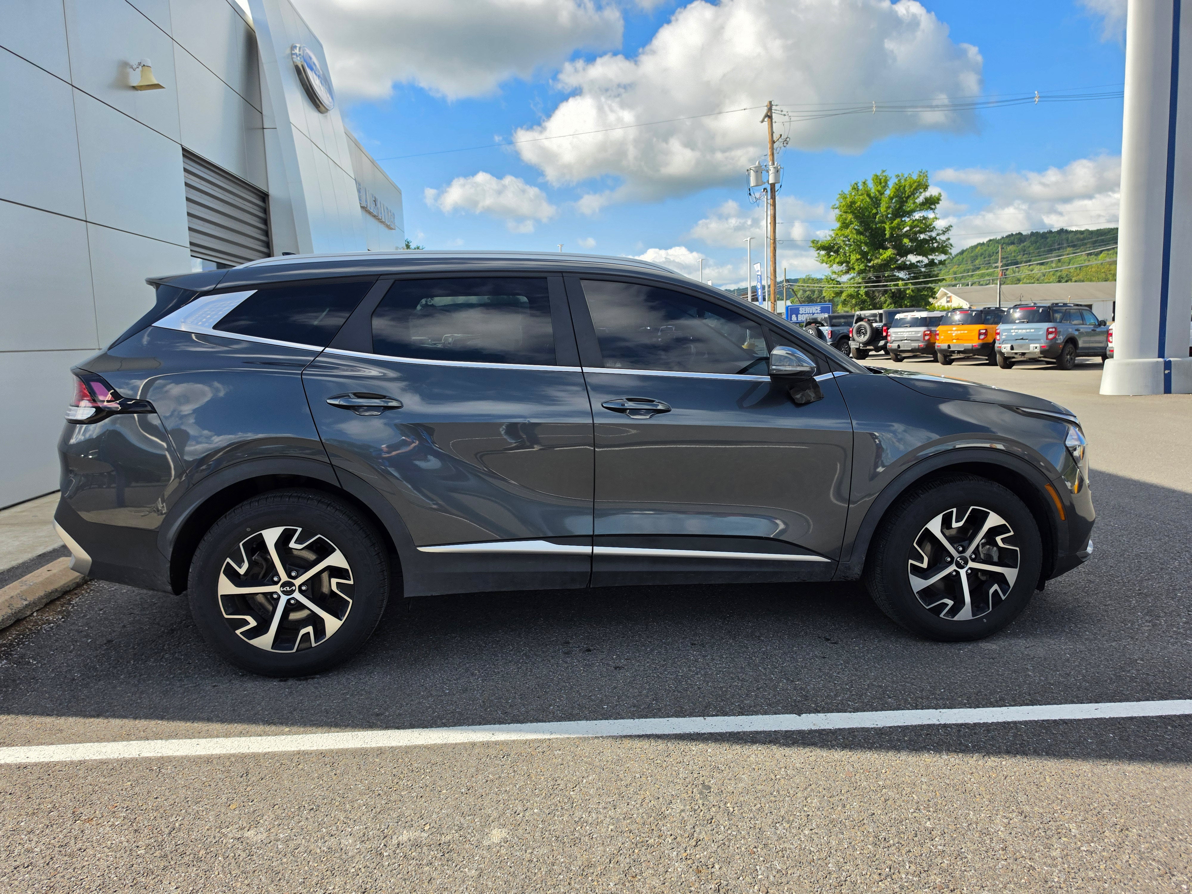 2023 Kia Sportage Hybrid EX