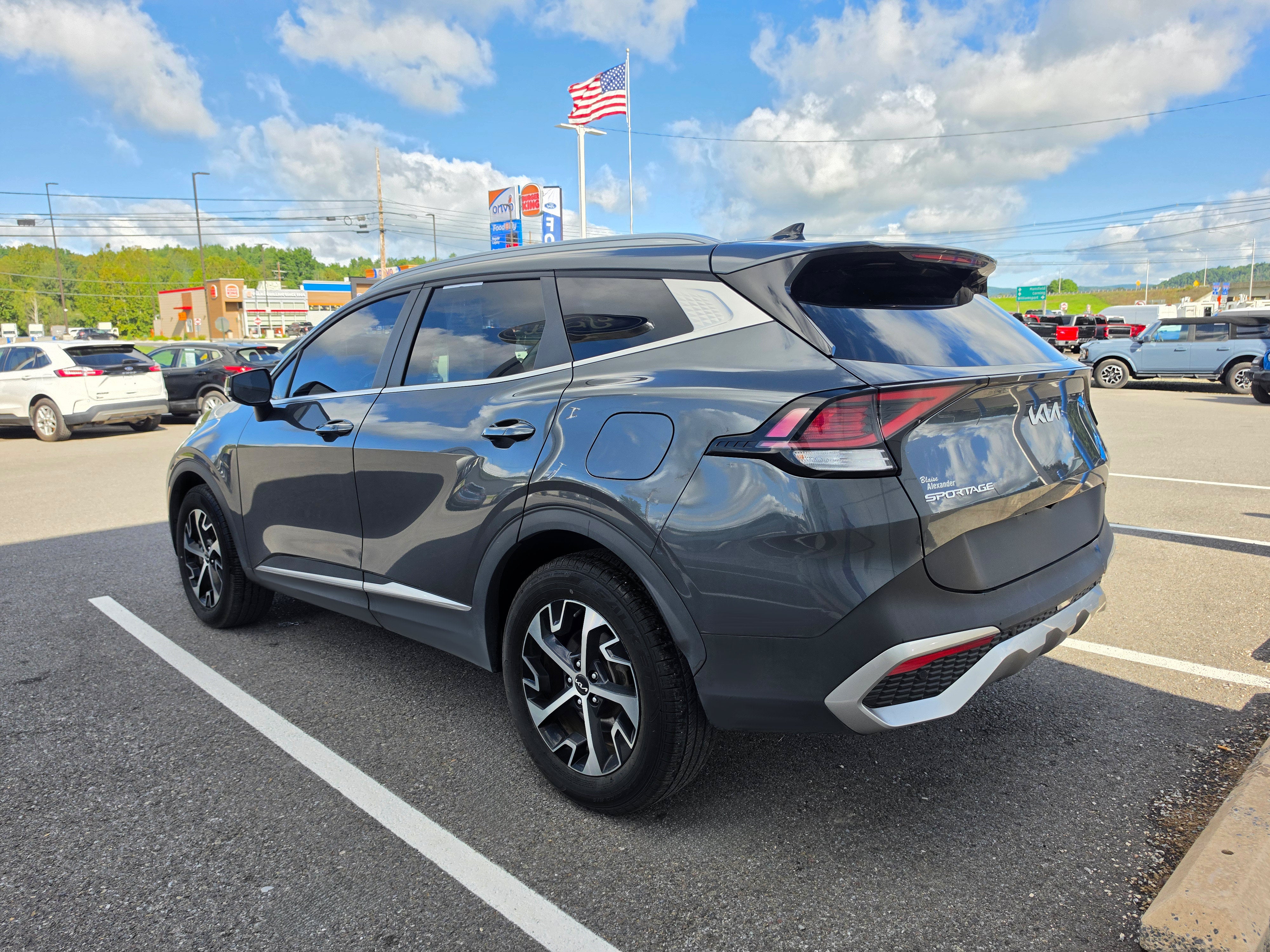 2023 Kia Sportage Hybrid EX