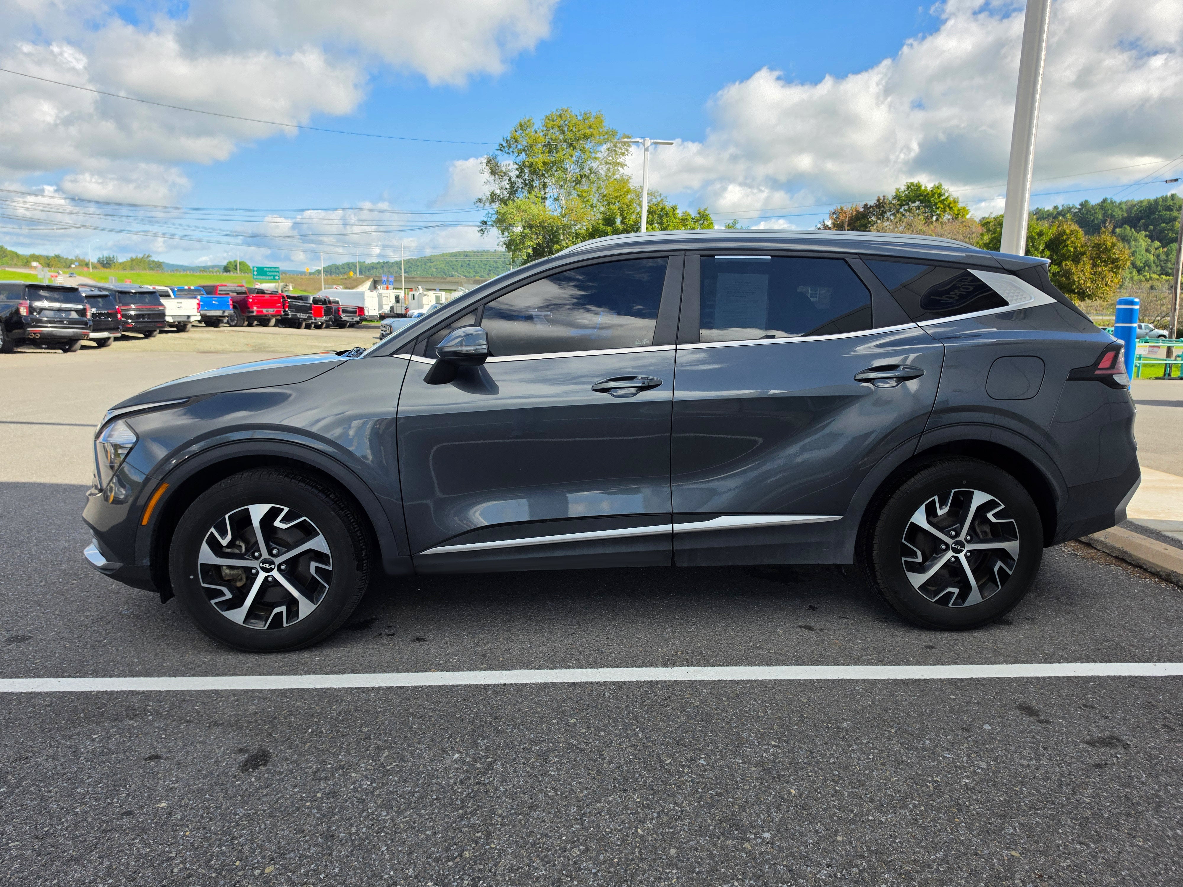 2023 Kia Sportage Hybrid EX
