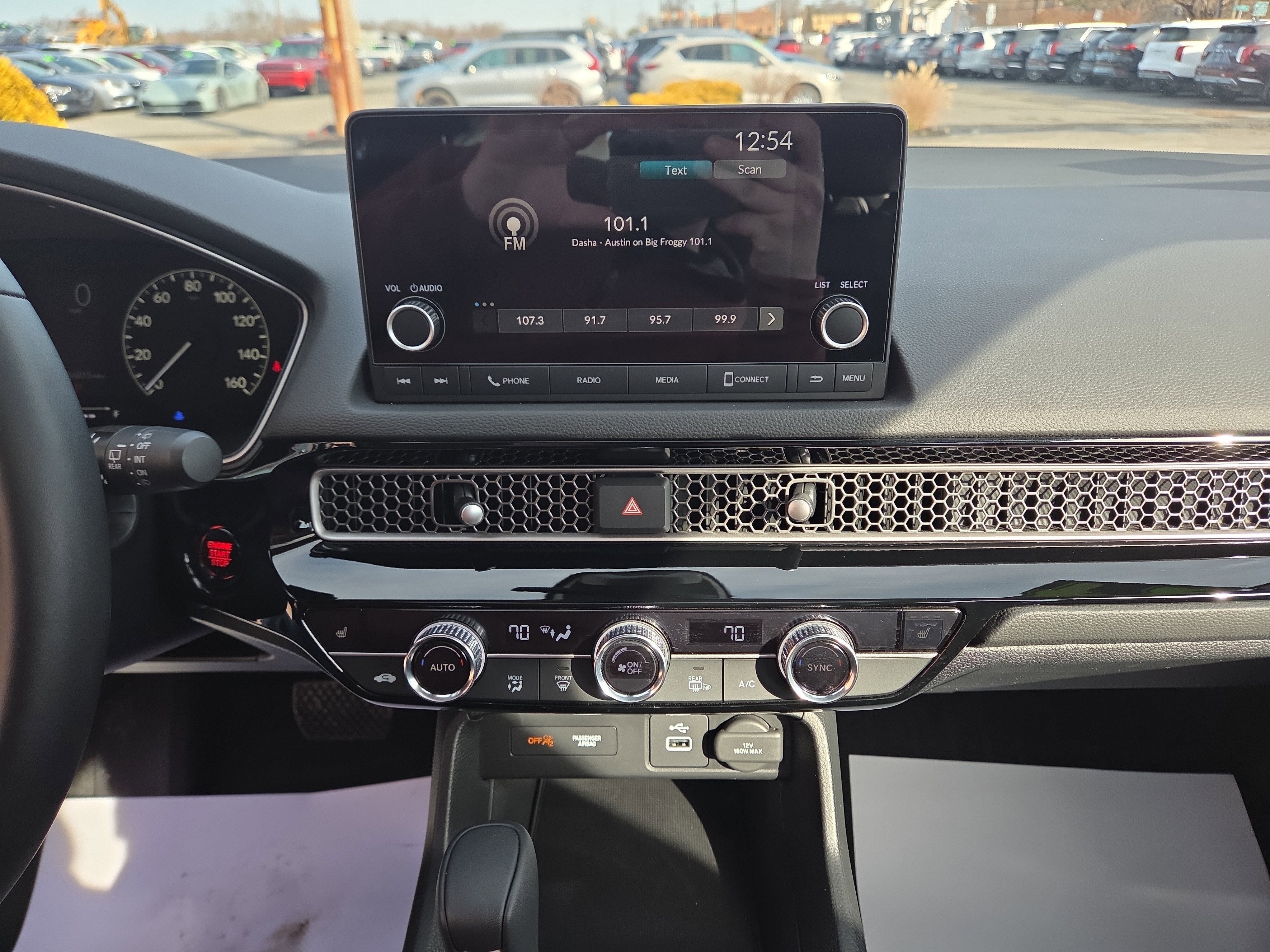 2024 Honda Civic Hatchback EX-L