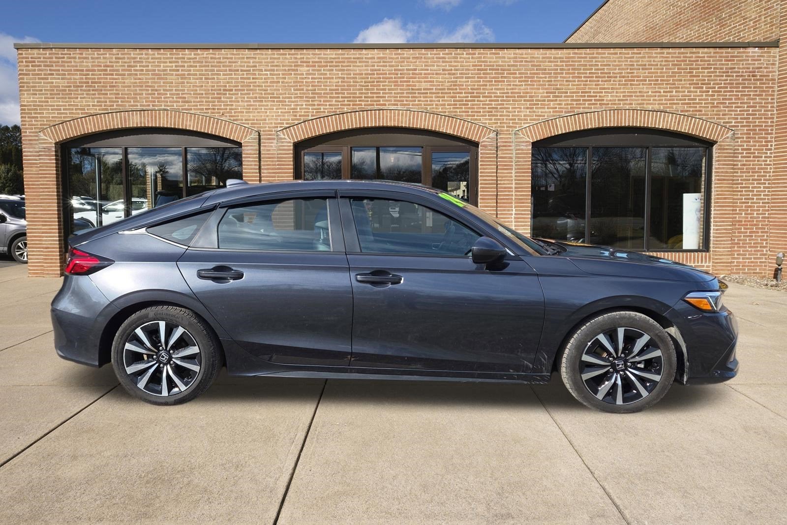 2024 Honda Civic Hatchback EX-L