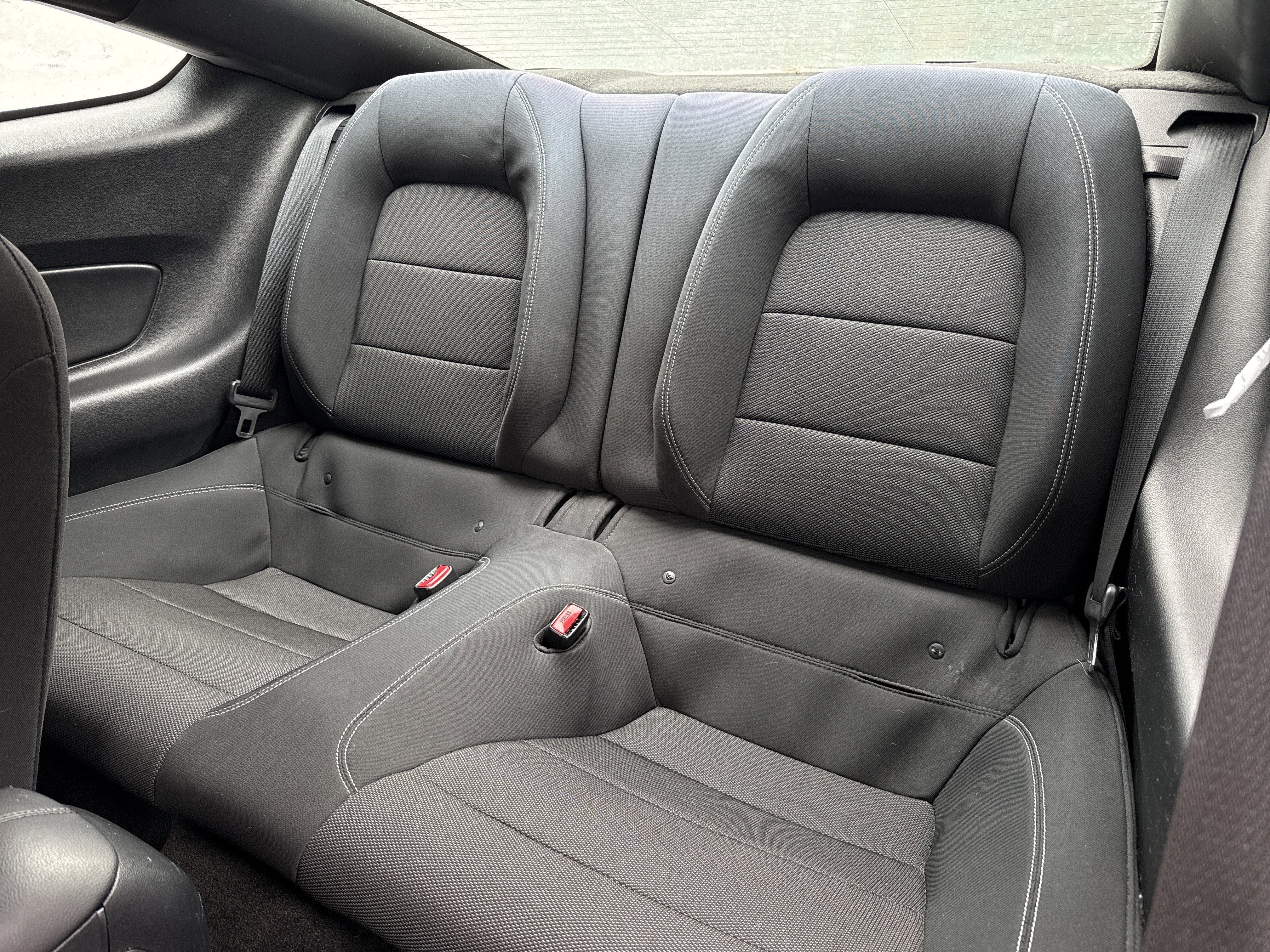 2016 Ford Mustang V6