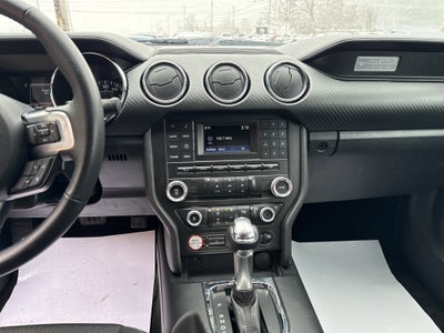 2016 Ford Mustang V6