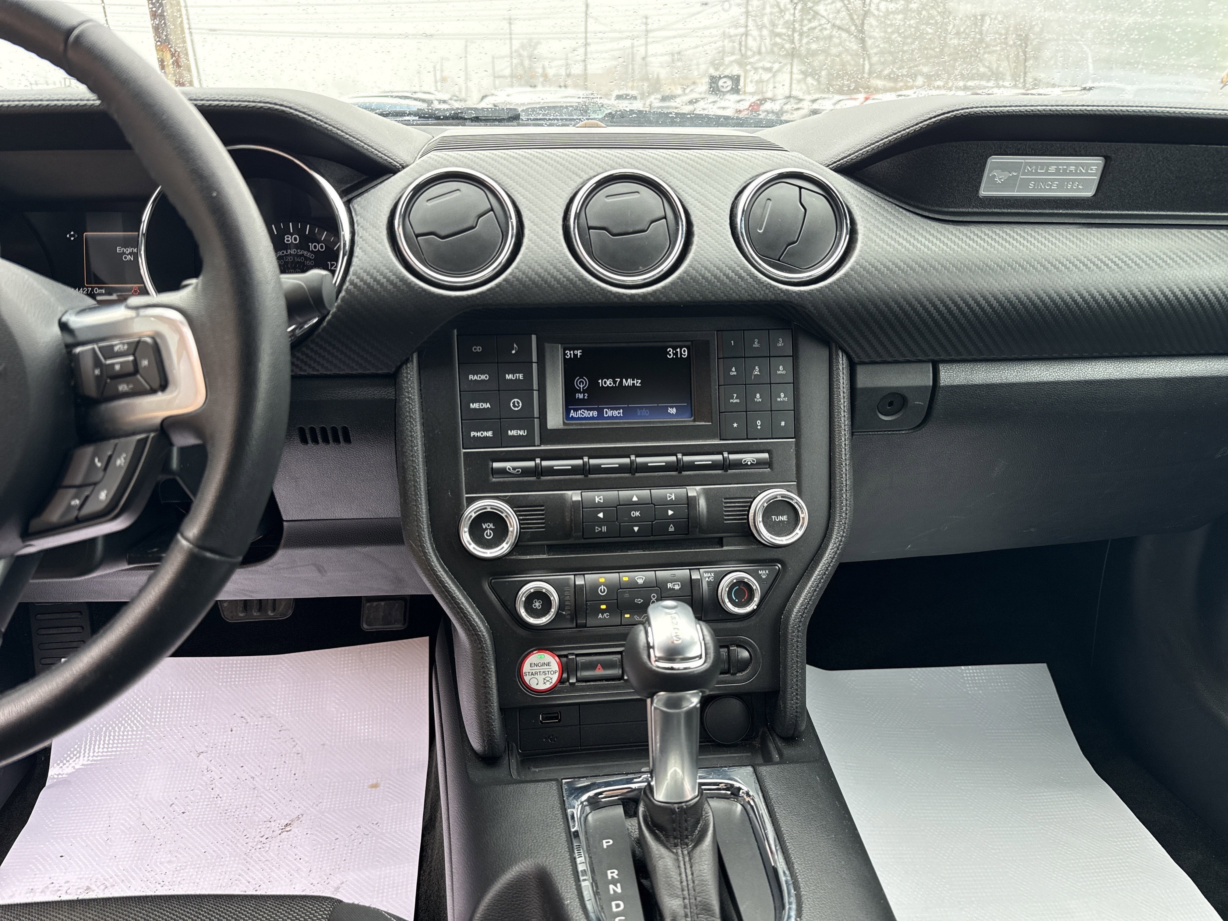 2016 Ford Mustang V6