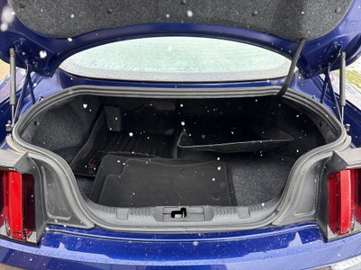 2016 Ford Mustang V6