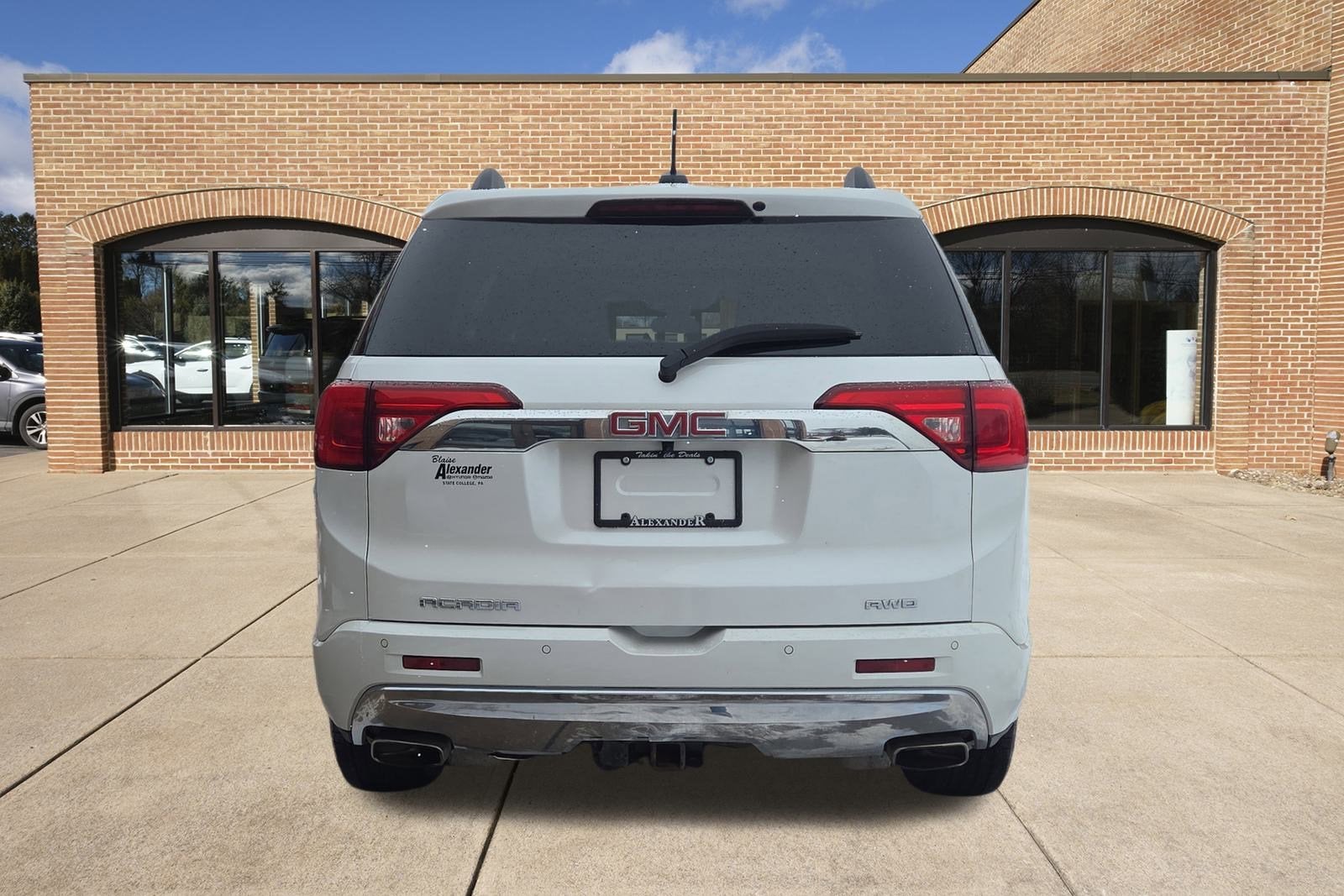 2018 GMC Acadia Denali