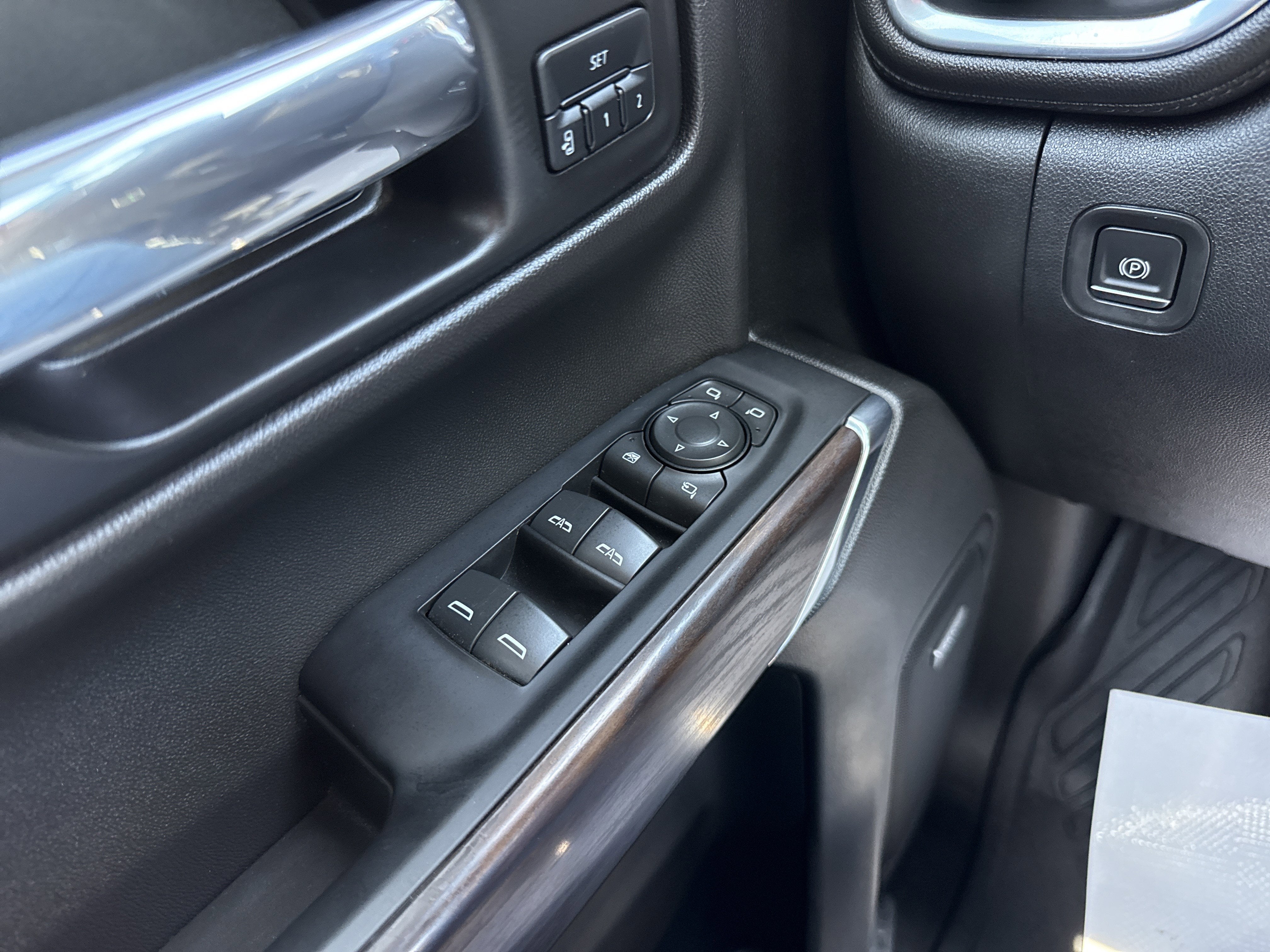 2022 GMC Sierra 1500 Limited SLT