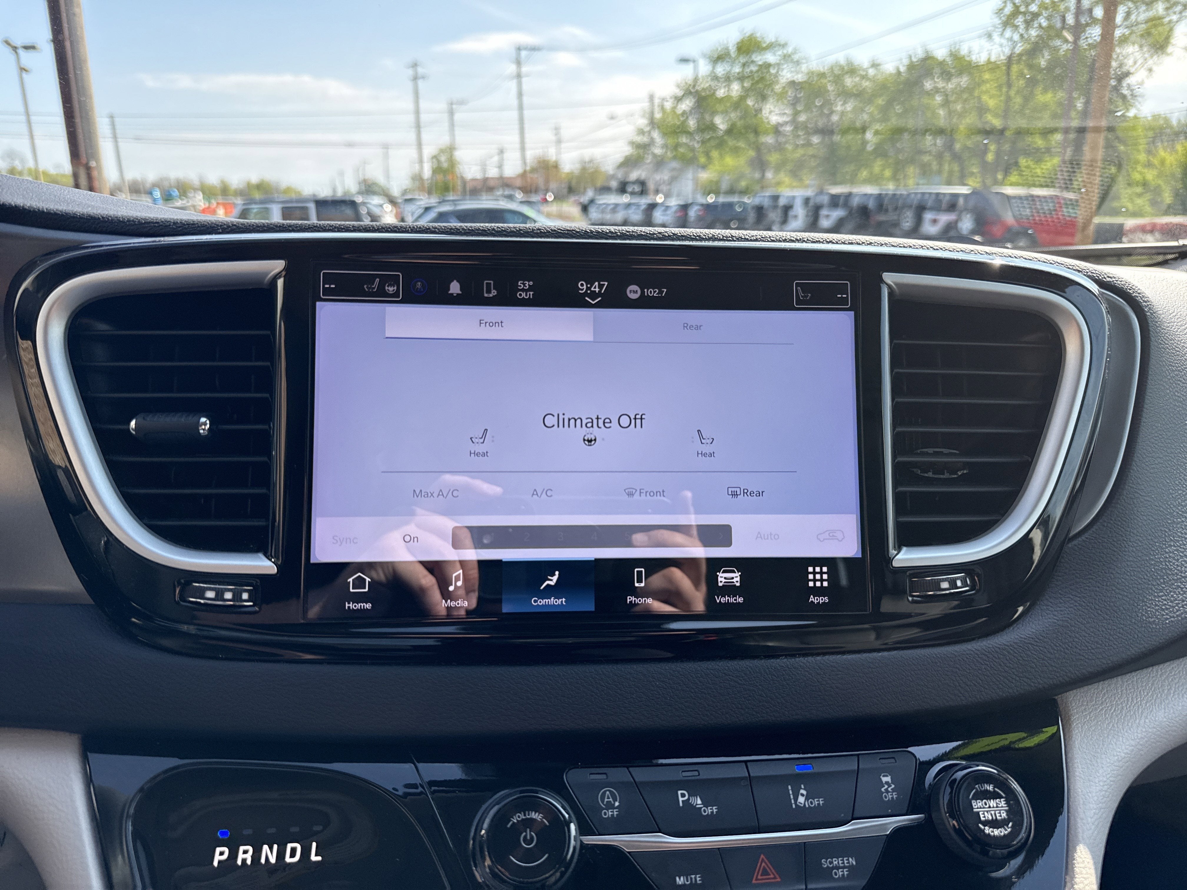 2024 Chrysler Pacifica Touring L