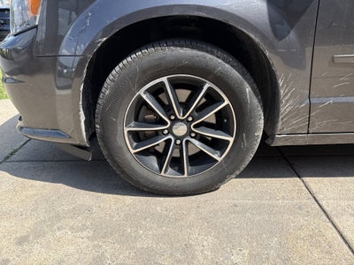 2017 Dodge Grand Caravan SE Plus