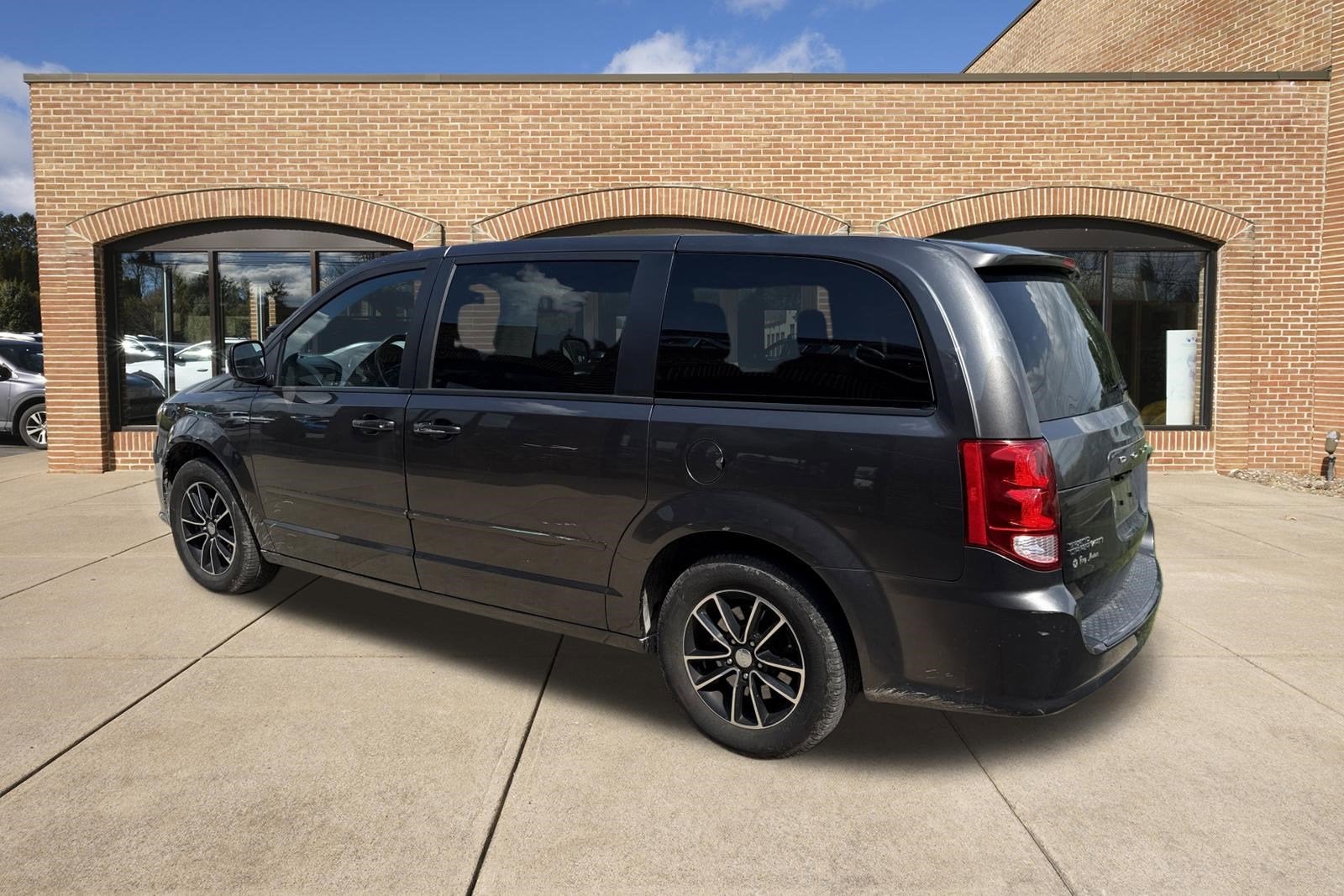 2017 Dodge Grand Caravan SE Plus