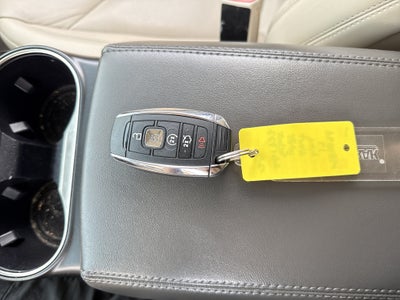 2019 Lincoln Nautilus Select