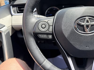 2019 Toyota RAV4 Hybrid XLE
