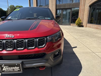2025 Jeep Compass Trailhawk